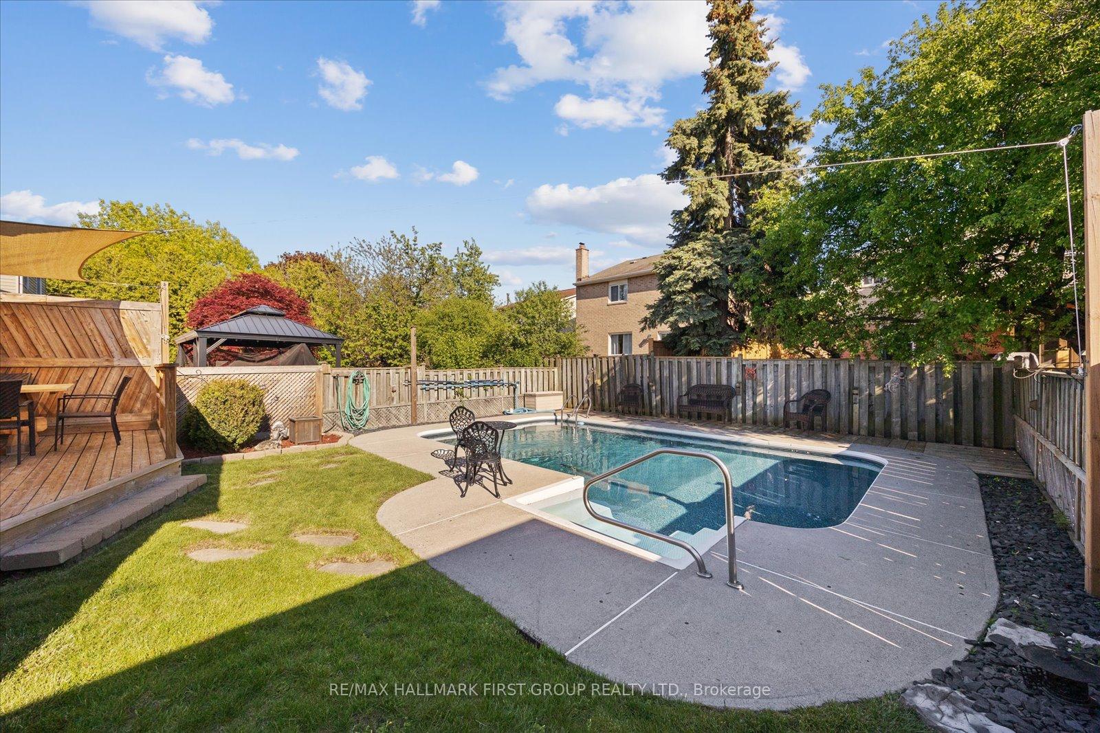 Photo 29 of 67 Mandrake Street, Ajax, Central — HOMEH