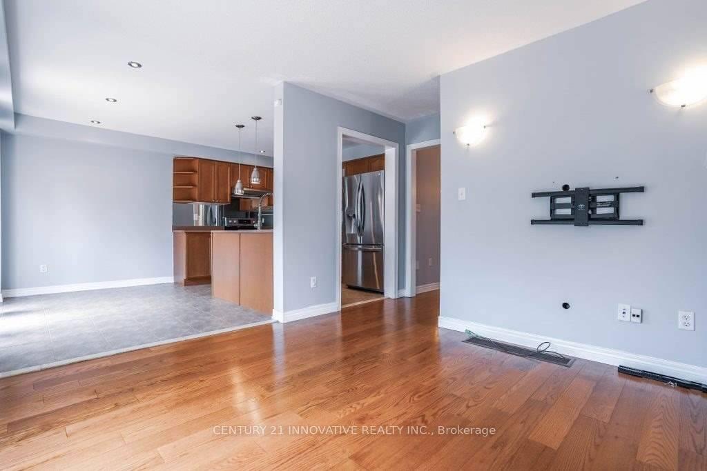 Photo 9 of 54 Carpendale Crescent E, Ajax, Northeast Ajax — HOMEH