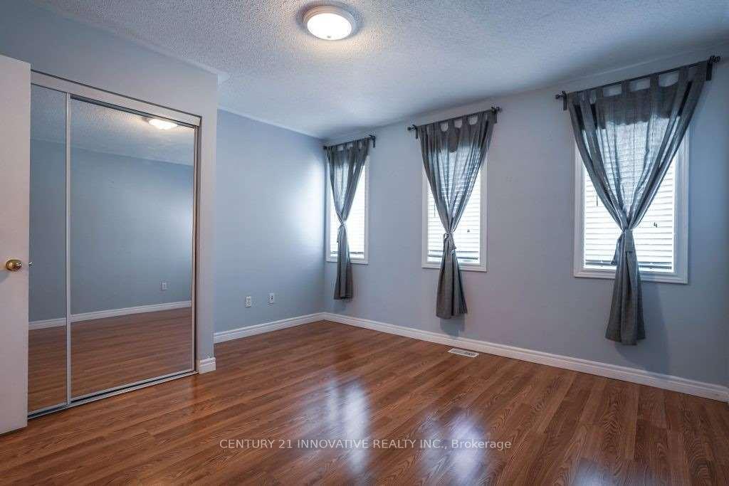 Photo 20 of 54 Carpendale Crescent E, Ajax, Northeast Ajax — HOMEH