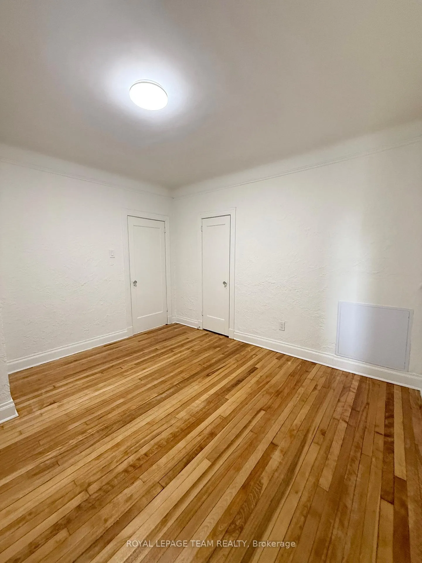 Photo 16 of Unit 2, 235 Cooper Street, Ottawa, Ottawa Centre — HOMEH