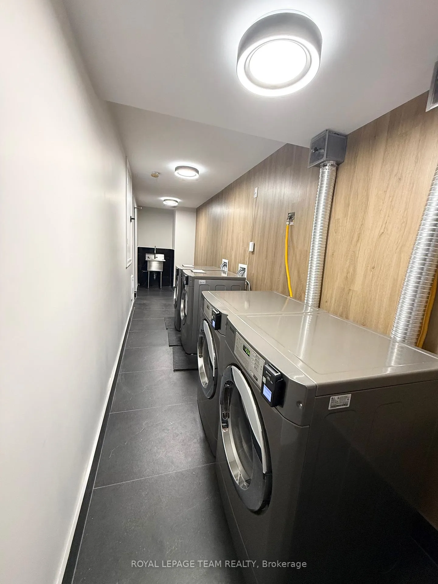 Photo 17 of Unit 2, 235 Cooper Street, Ottawa, Ottawa Centre — HOMEH