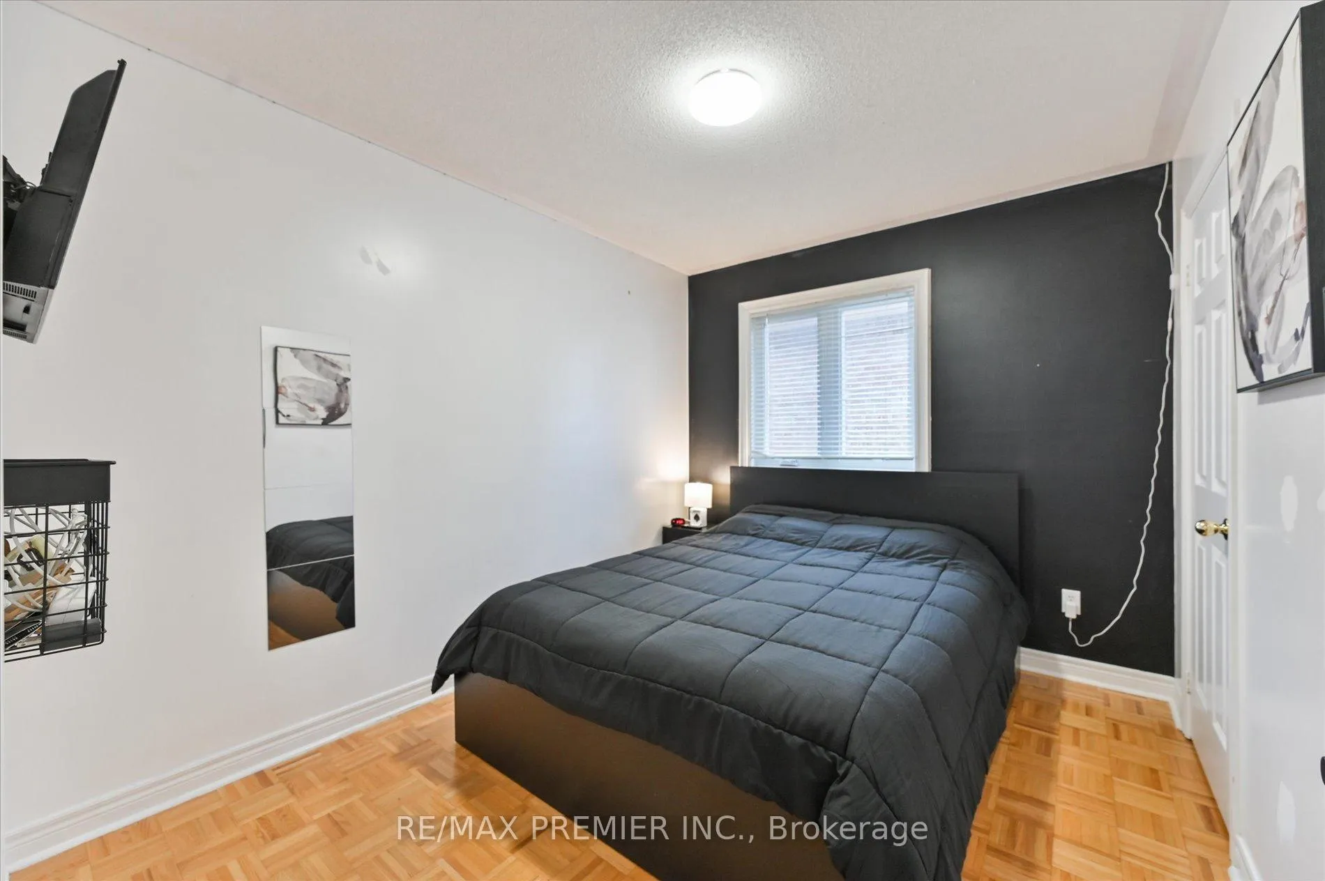 Photo 17 of 78 Archbury Circle, Caledon, Bolton East — HOMEH