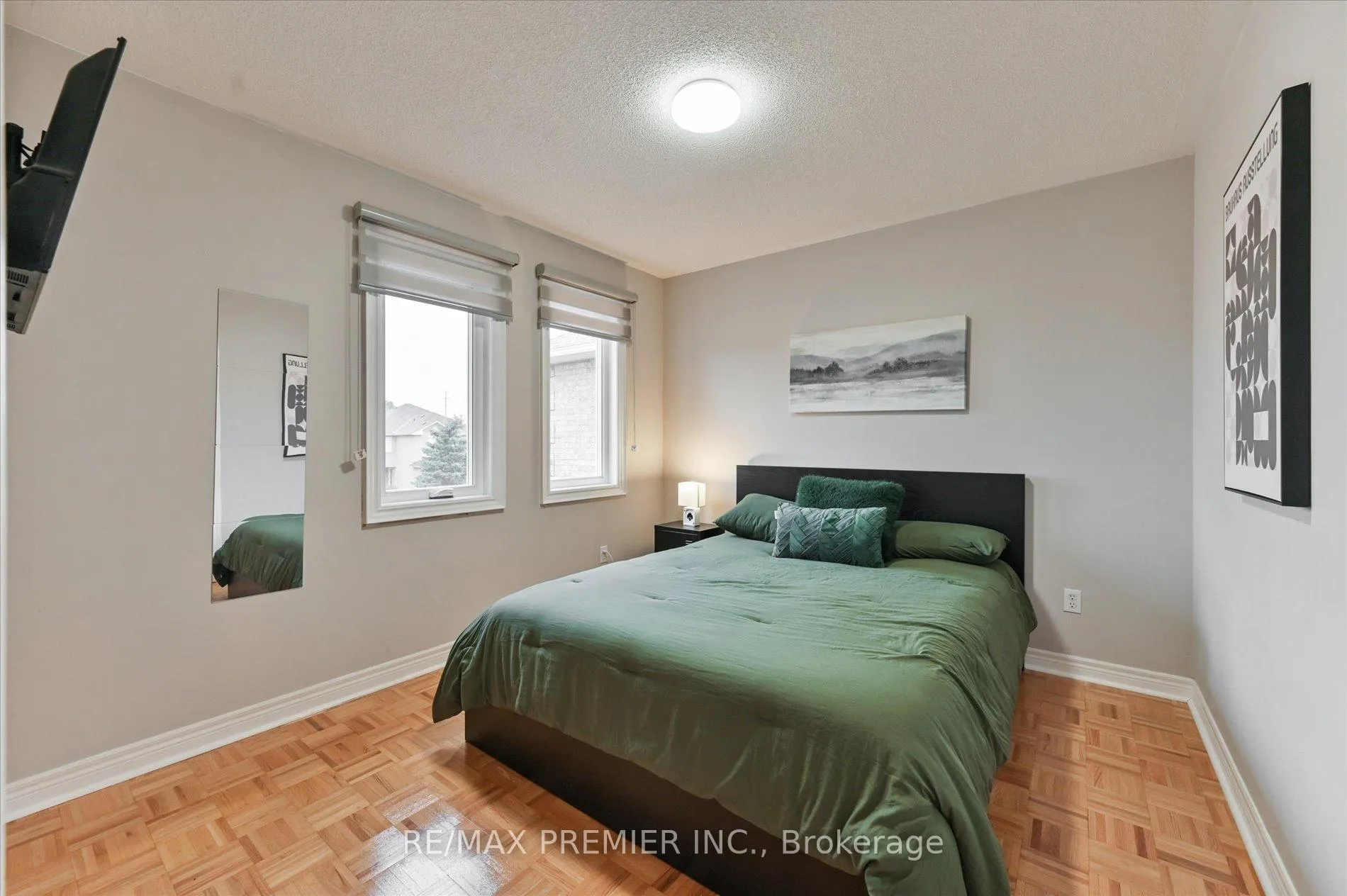 Photo 18 of 78 Archbury Circle, Caledon, Bolton East — HOMEH