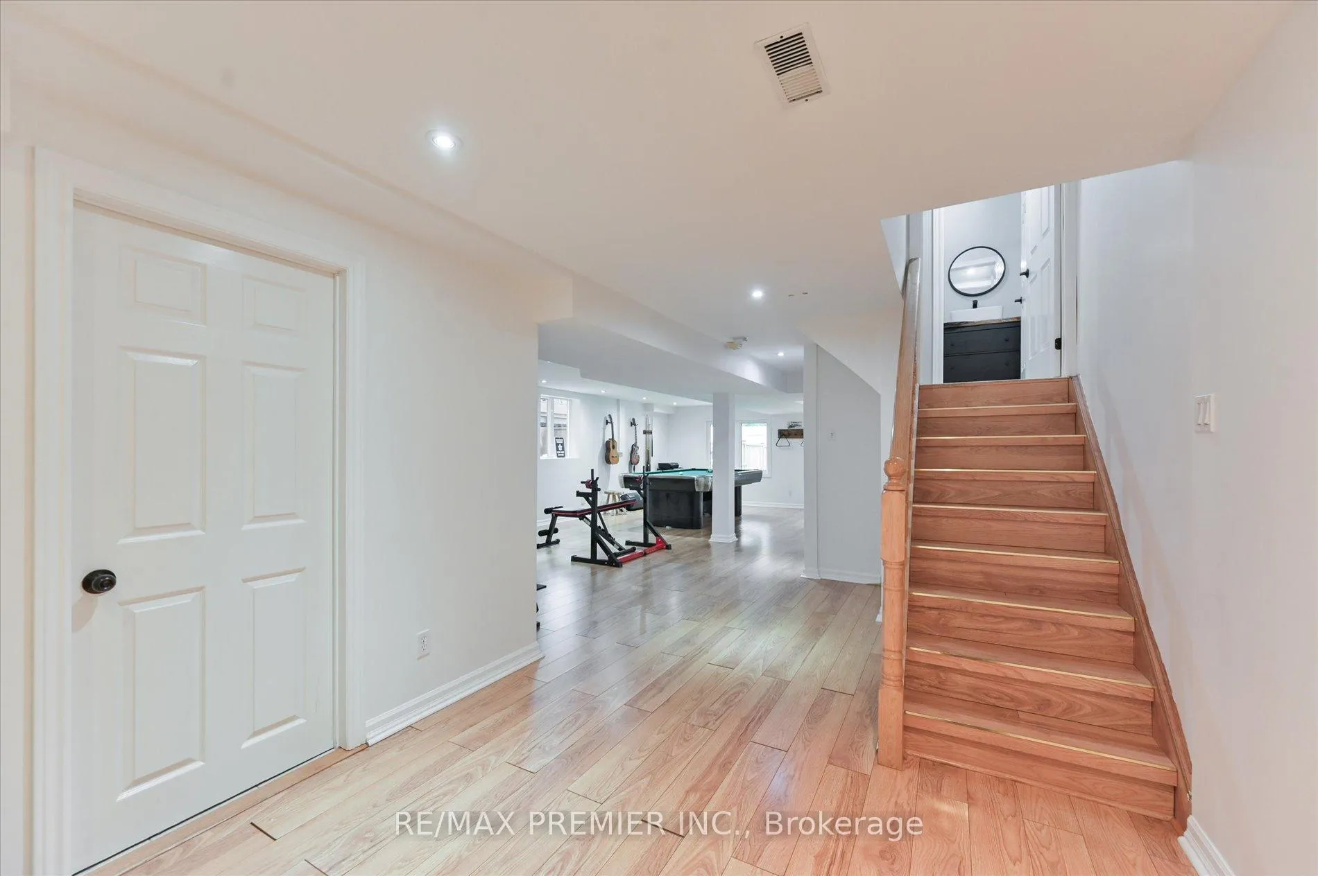 Photo 21 of 78 Archbury Circle, Caledon, Bolton East — HOMEH