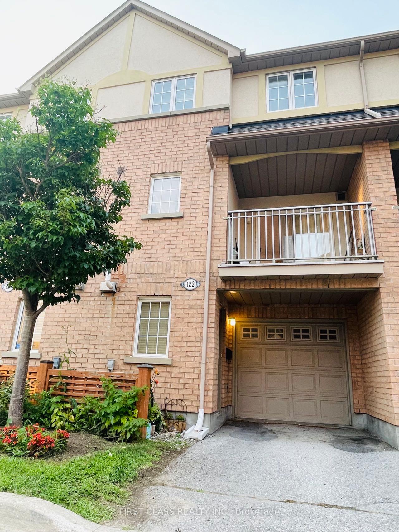 Photo 3 of 152 Legends Way, Markham, Unionville — HOMEH