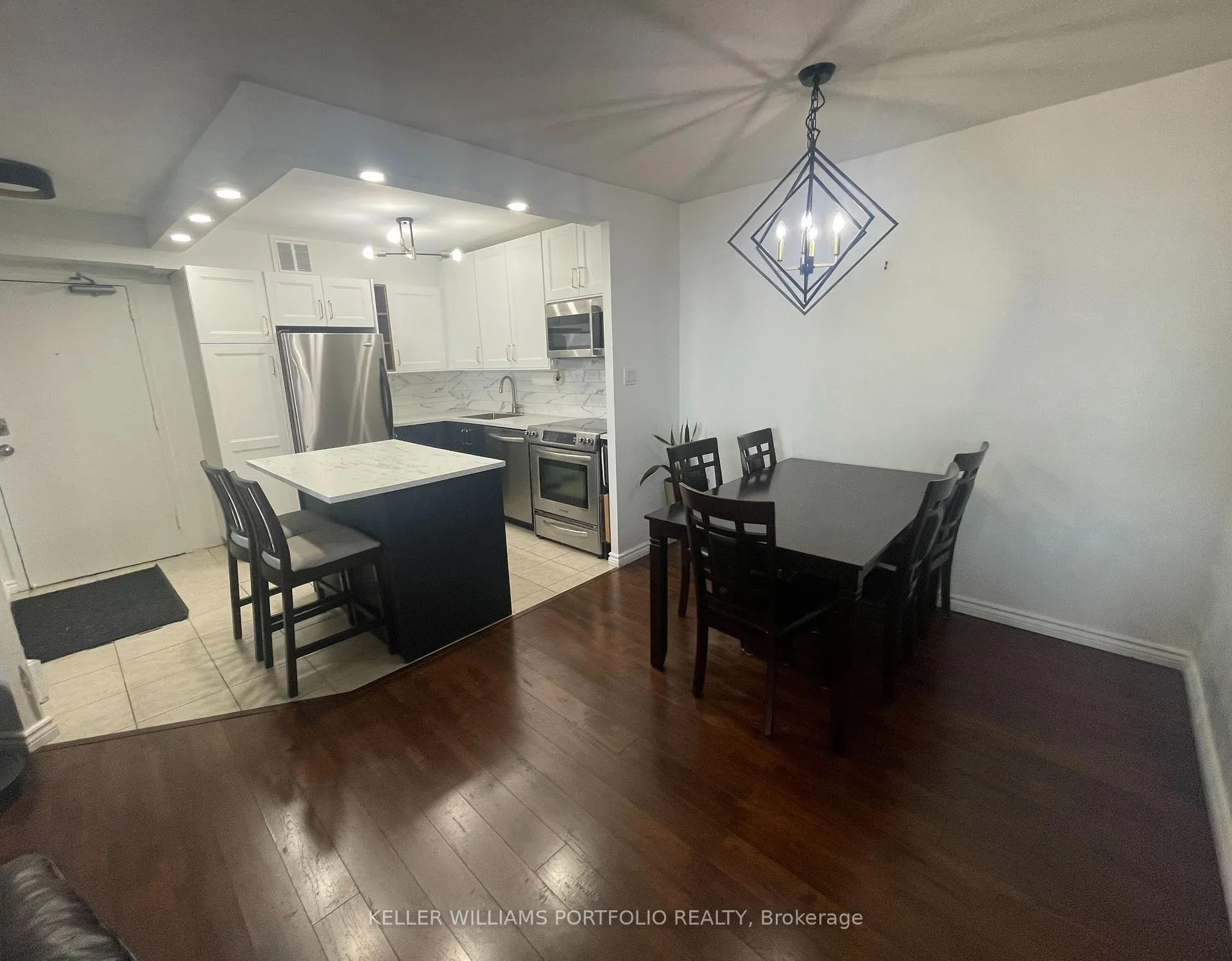 Photo 1 of Unit 2502, 330 Dixon Road, Etobicoke, Kingsview Village-The Westway — HOMEH