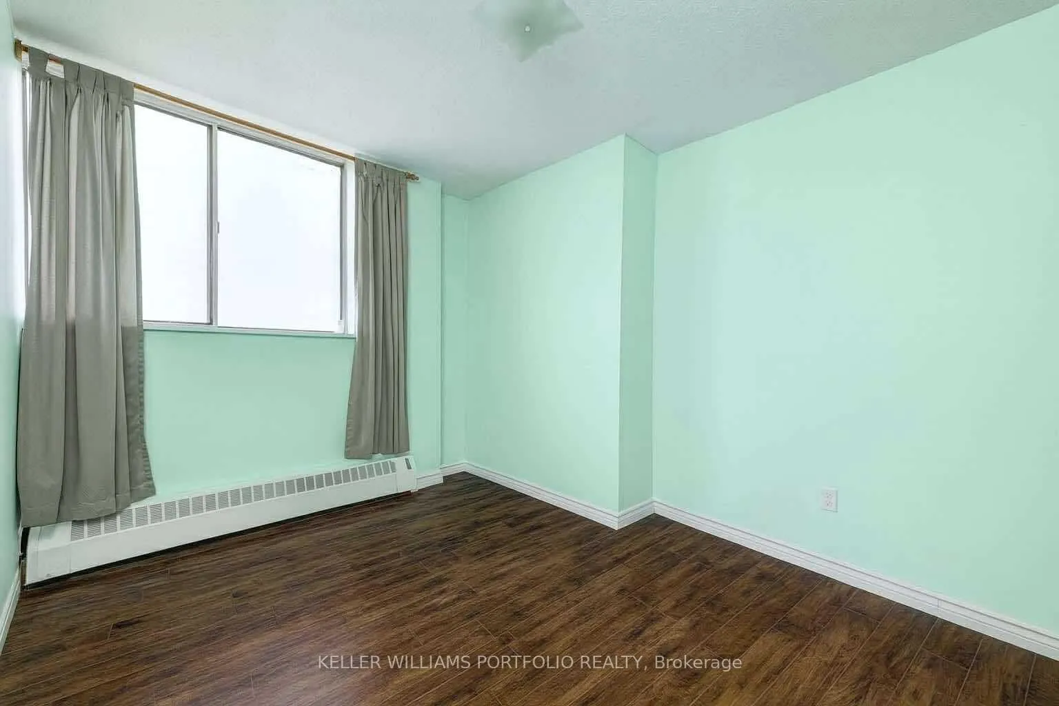 Photo 5 of Unit 2502, 330 Dixon Road, Etobicoke, Kingsview Village-The Westway — HOMEH