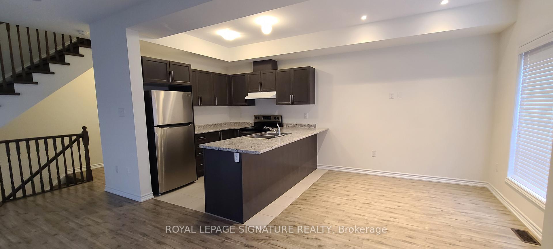 Photo 3 of Unit 43, 383 Dundas Street E, Hamilton, Waterdown — HOMEH