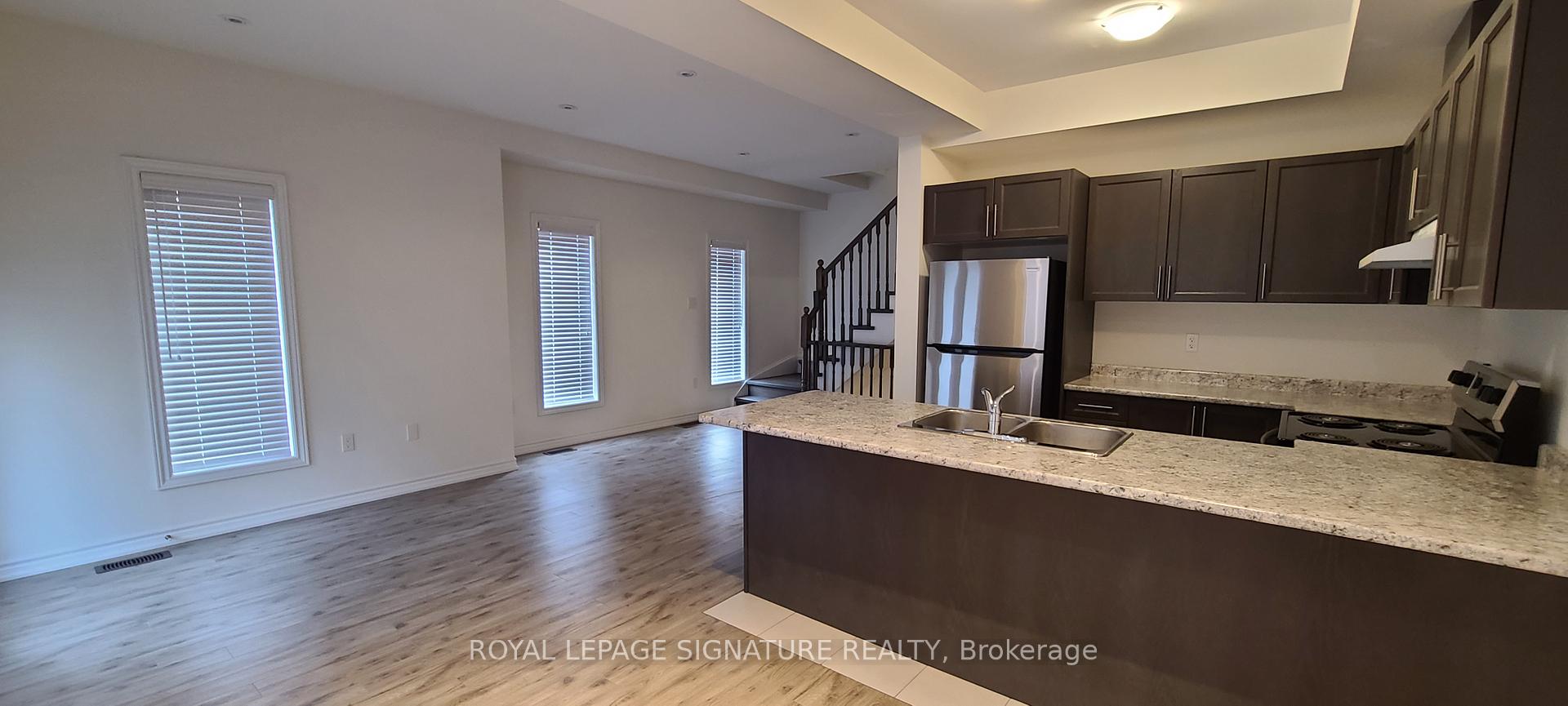 Photo 4 of Unit 43, 383 Dundas Street E, Hamilton, Waterdown — HOMEH