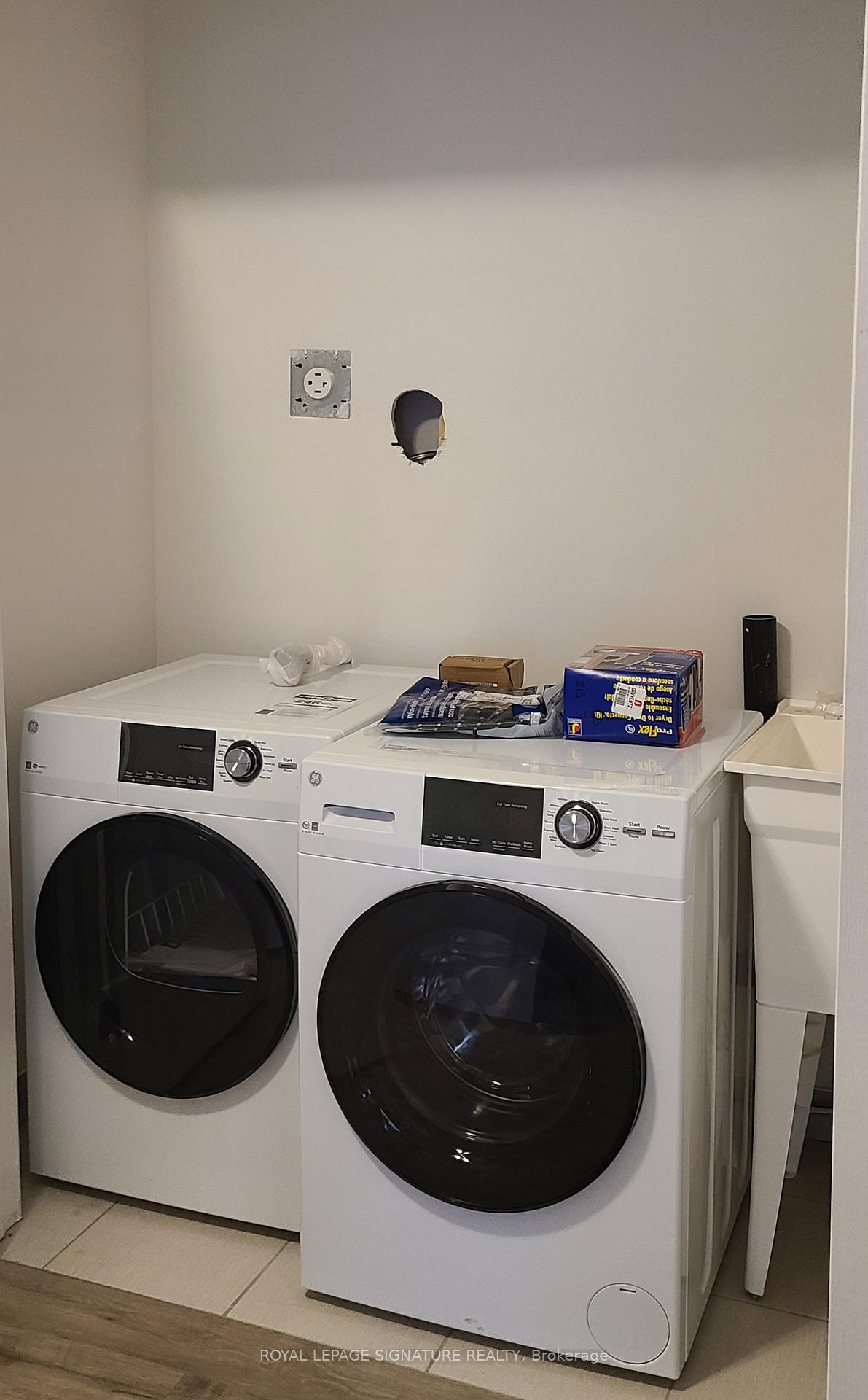 Photo 7 of Unit 43, 383 Dundas Street E, Hamilton, Waterdown — HOMEH