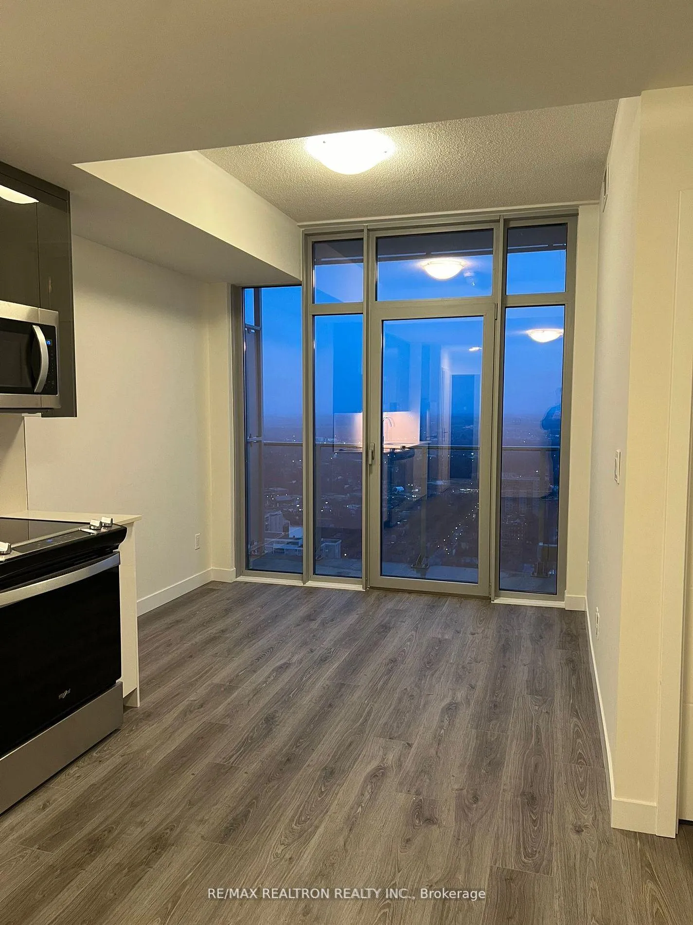 Photo 10 of Unit 3805, 60 Frederick Street, Kitchener — HOMEH