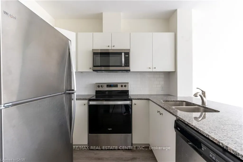 Photo 6 of Unit 1301, 104 Garment Street, Kitchener, City Commercial Core — HOMEH