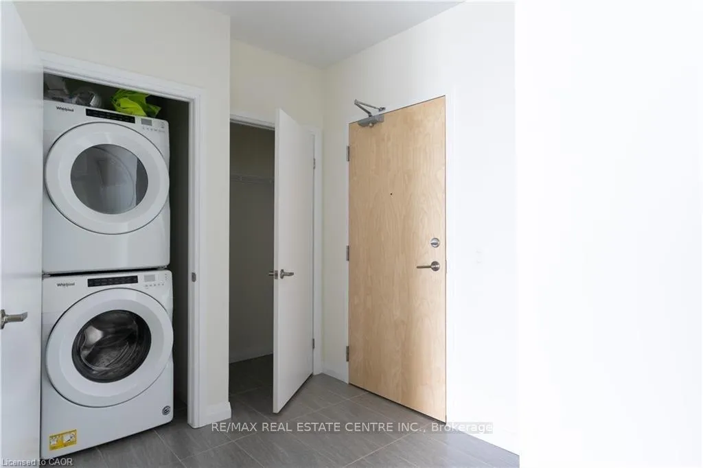 Photo 13 of Unit 1301, 104 Garment Street, Kitchener, City Commercial Core — HOMEH