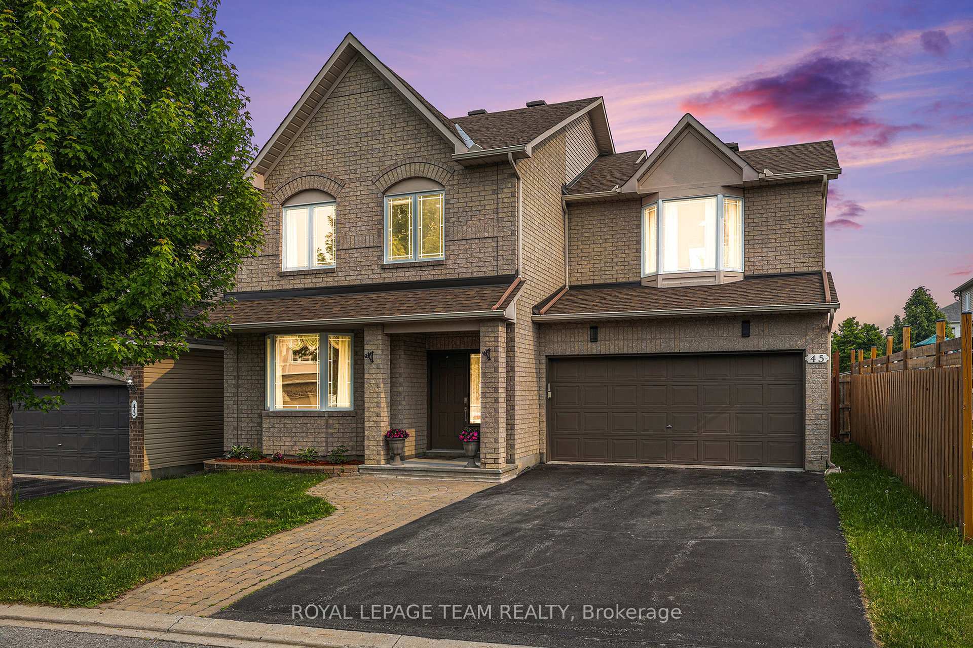 Photo 2 of 45 Aquapass Place, Ottawa, Barrhaven - Strandherd — HOMEH