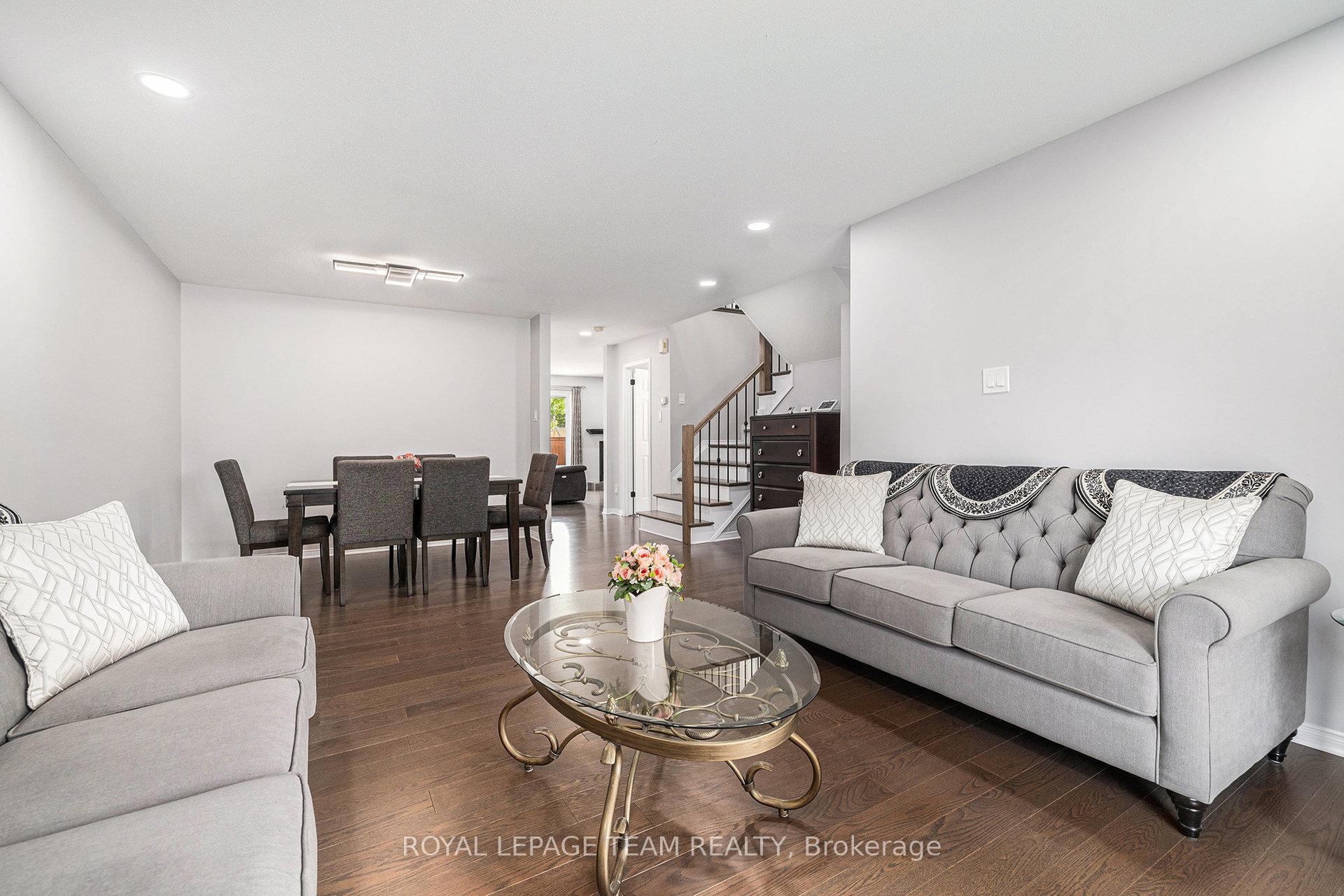 Photo 6 of 45 Aquapass Place, Ottawa, Barrhaven - Strandherd — HOMEH