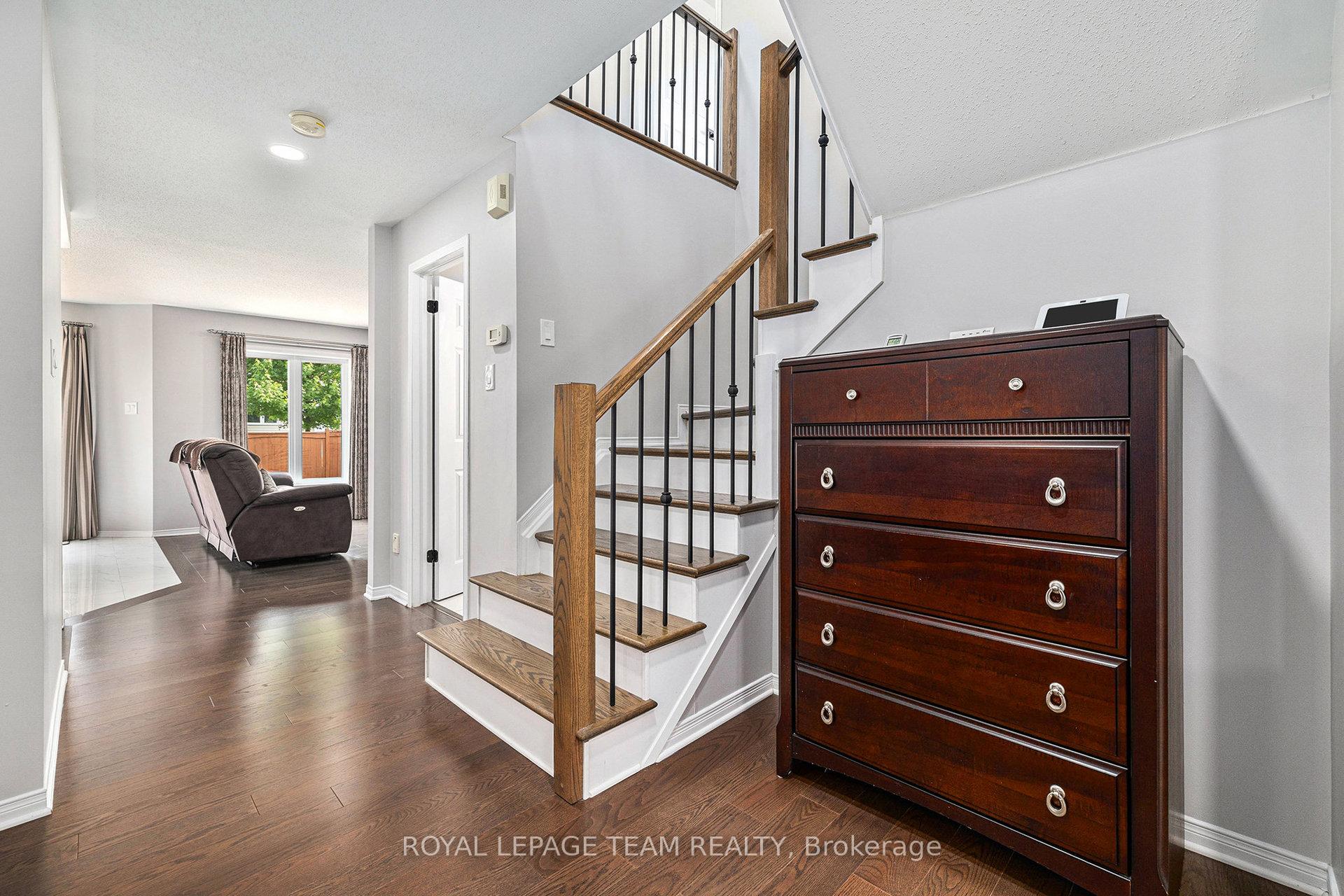 Photo 8 of 45 Aquapass Place, Ottawa, Barrhaven - Strandherd — HOMEH