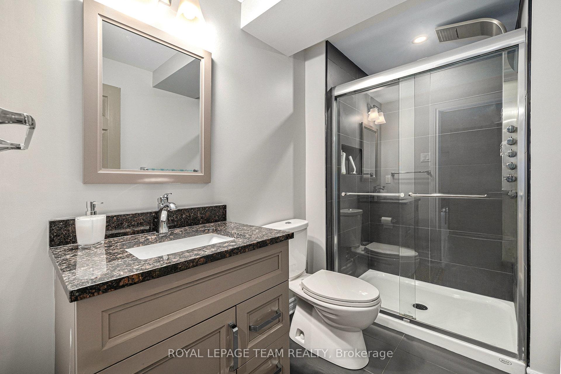 Photo 19 of 45 Aquapass Place, Ottawa, Barrhaven - Strandherd — HOMEH