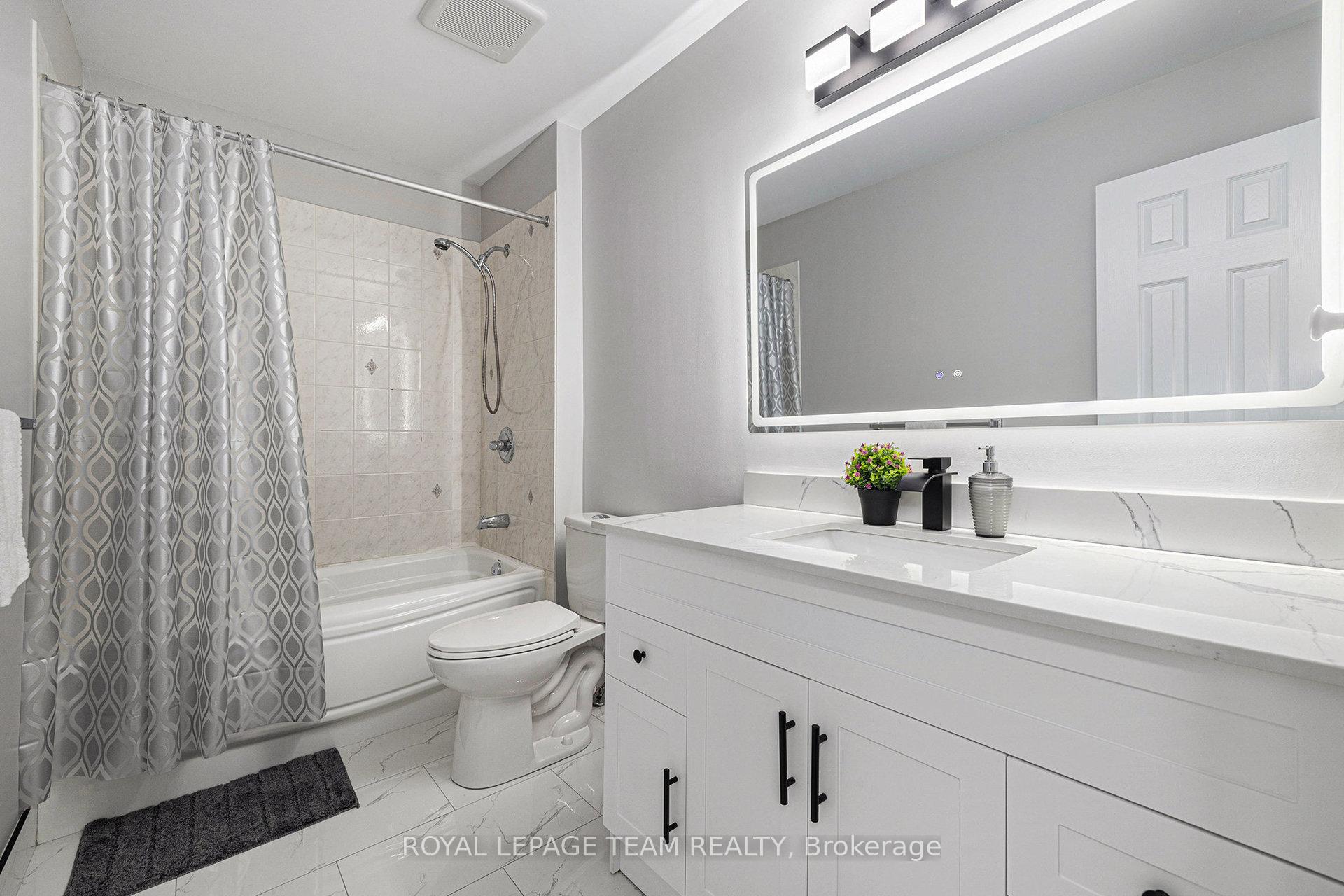 Photo 23 of 45 Aquapass Place, Ottawa, Barrhaven - Strandherd — HOMEH