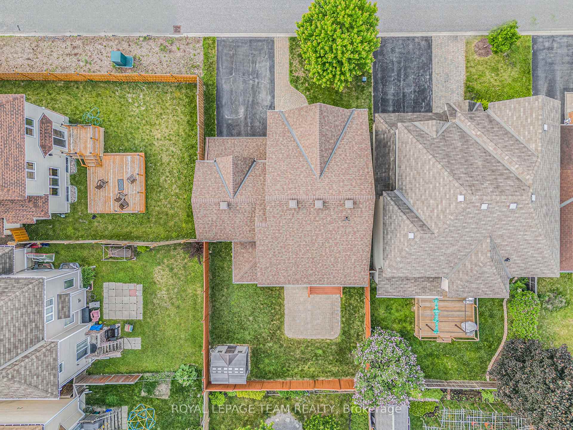Photo 35 of 45 Aquapass Place, Ottawa, Barrhaven - Strandherd — HOMEH