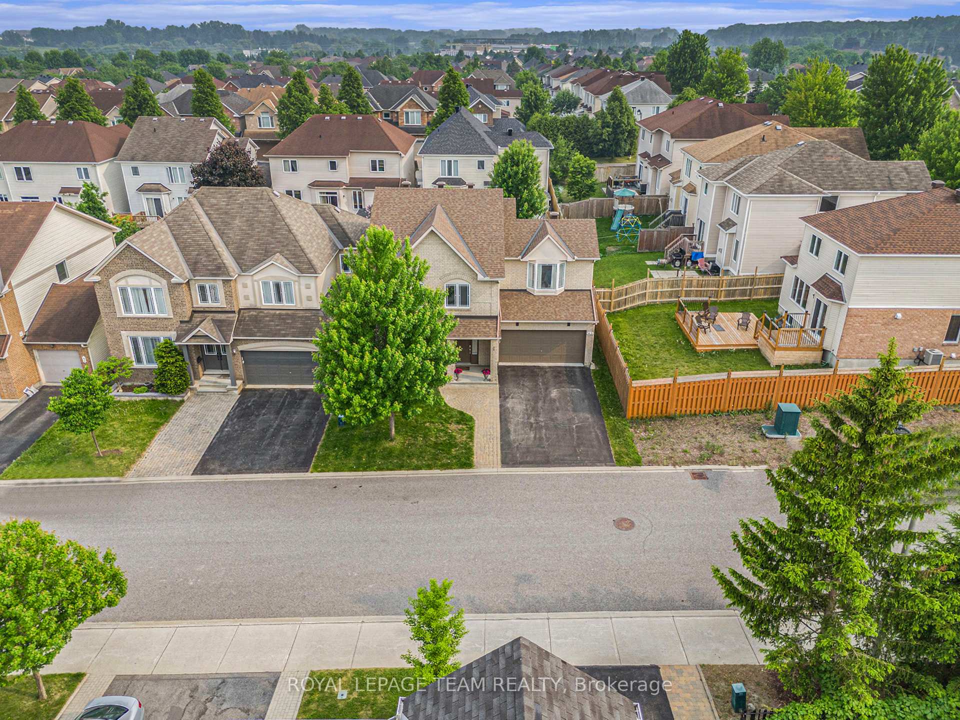 Photo 36 of 45 Aquapass Place, Ottawa, Barrhaven - Strandherd — HOMEH