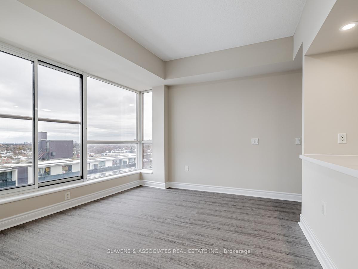 Photo 15 of Unit 904, 2 Neptune Drive, Toronto, Englemount-Lawrence — HOMEH