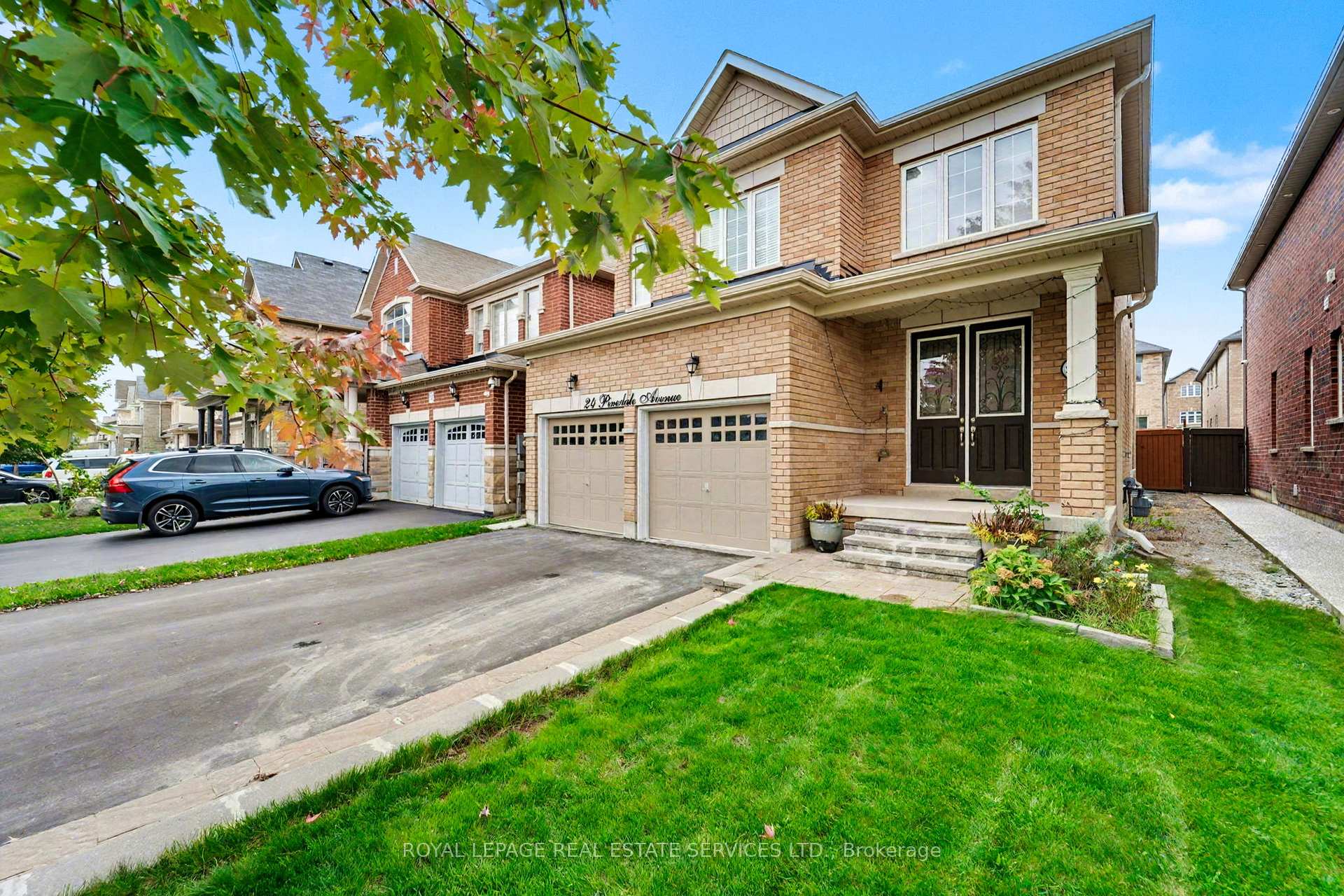Photo 2 of 24 Pinedale Avenue, Caledon, Rural Caledon — HOMEH