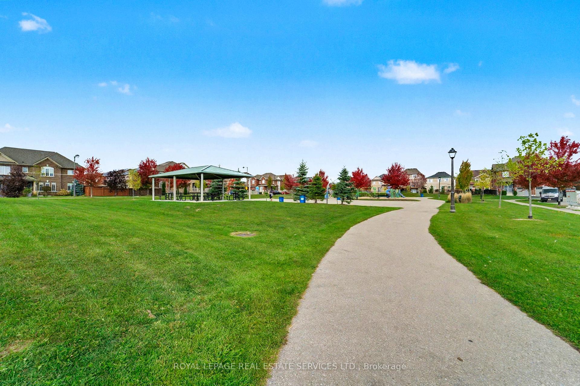 Photo 17 of 24 Pinedale Avenue, Caledon, Rural Caledon — HOMEH