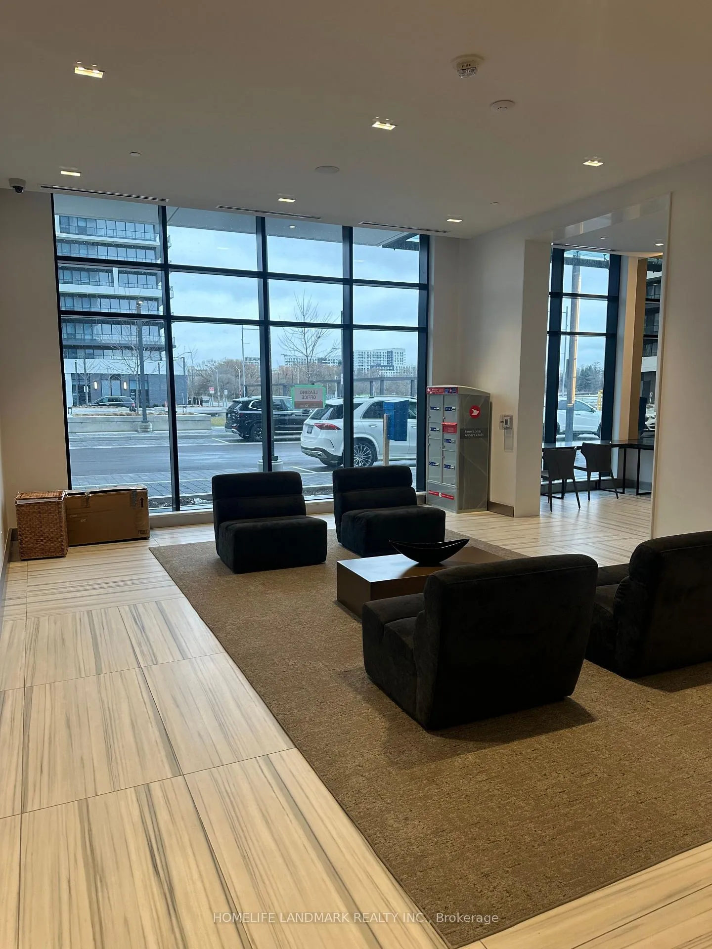 Photo 10 of Unit 522, 38 Water Walk Drive, Markham, Unionville — HOMEH