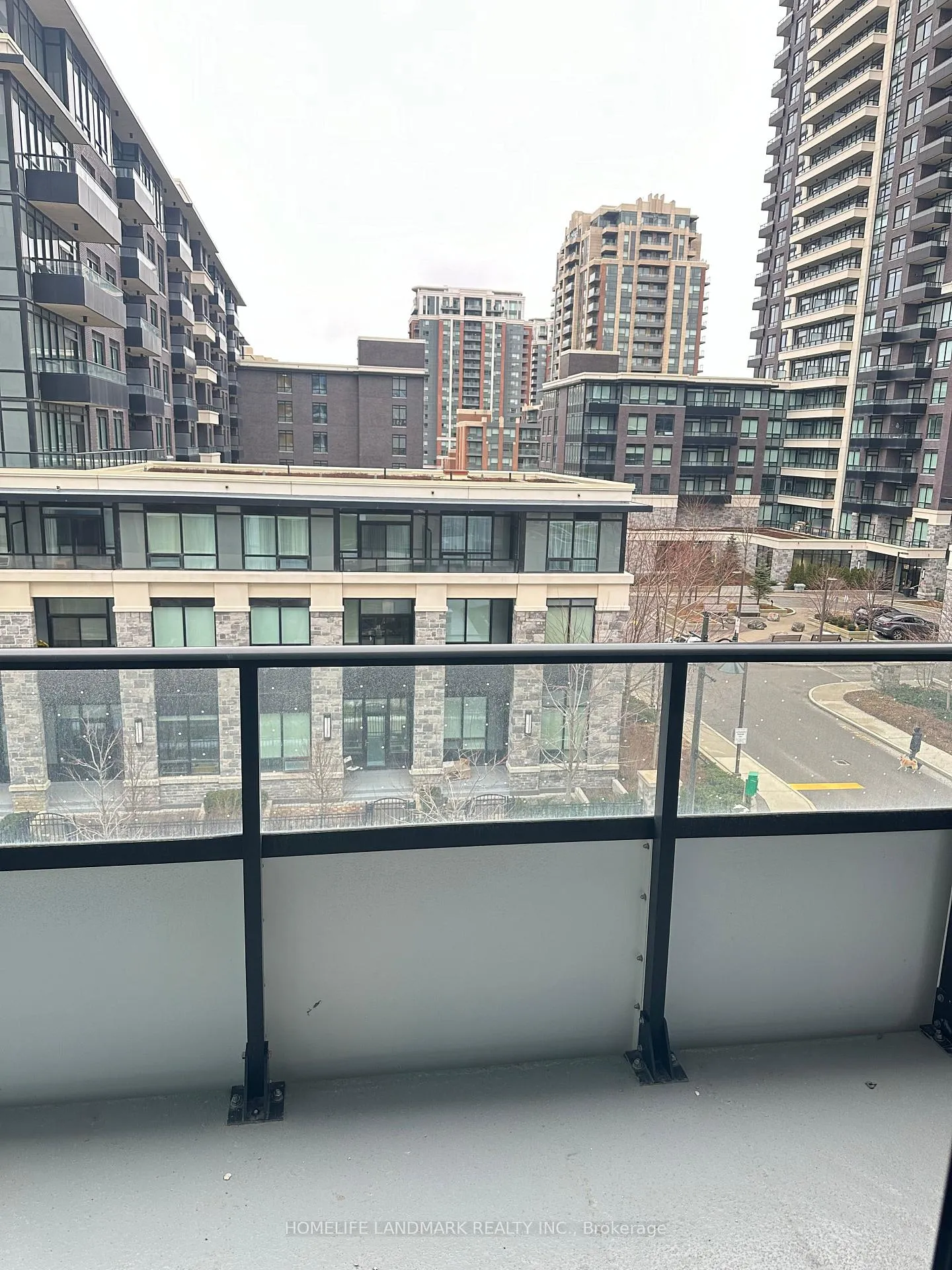 Photo 11 of Unit 522, 38 Water Walk Drive, Markham, Unionville — HOMEH