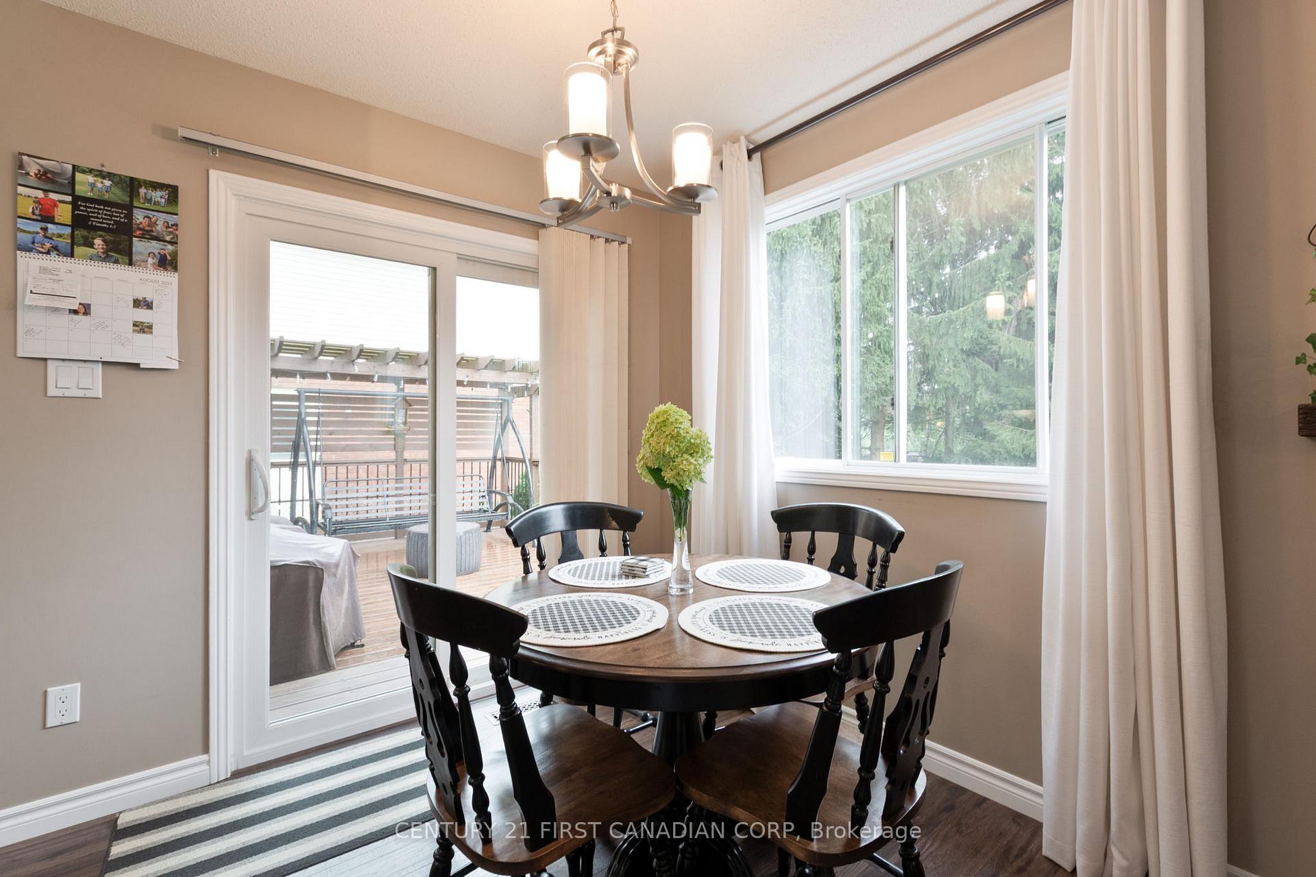 Photo 16 of 340 Canterbury Place, Central Elgin, Belmont — HOMEH