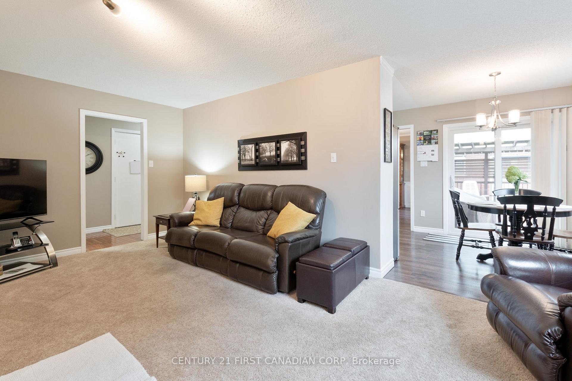 Photo 23 of 340 Canterbury Place, Central Elgin, Belmont — HOMEH