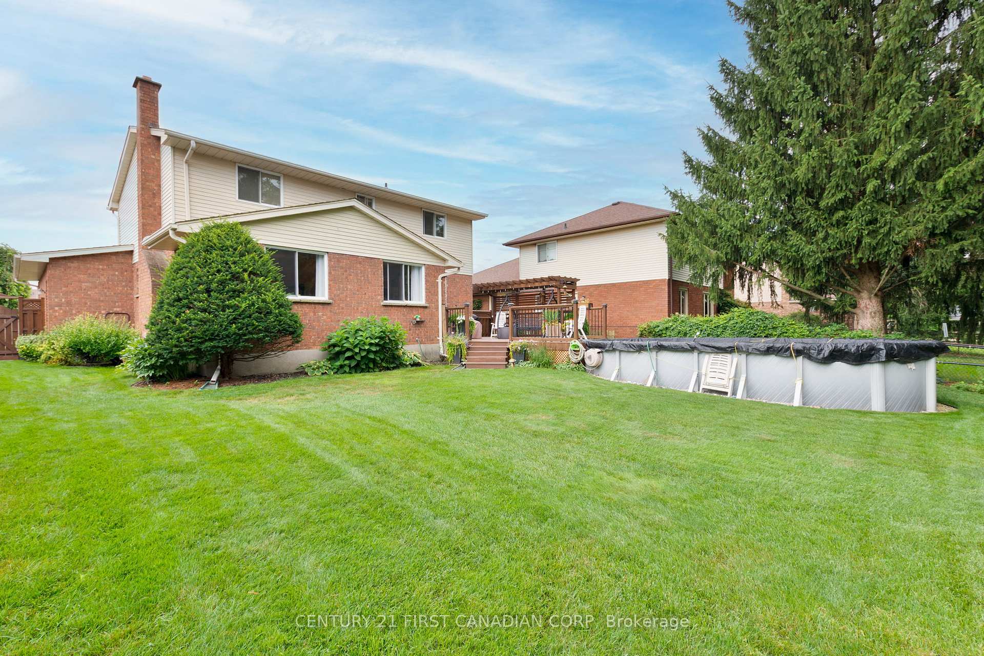 Photo 39 of 340 Canterbury Place, Central Elgin, Belmont — HOMEH