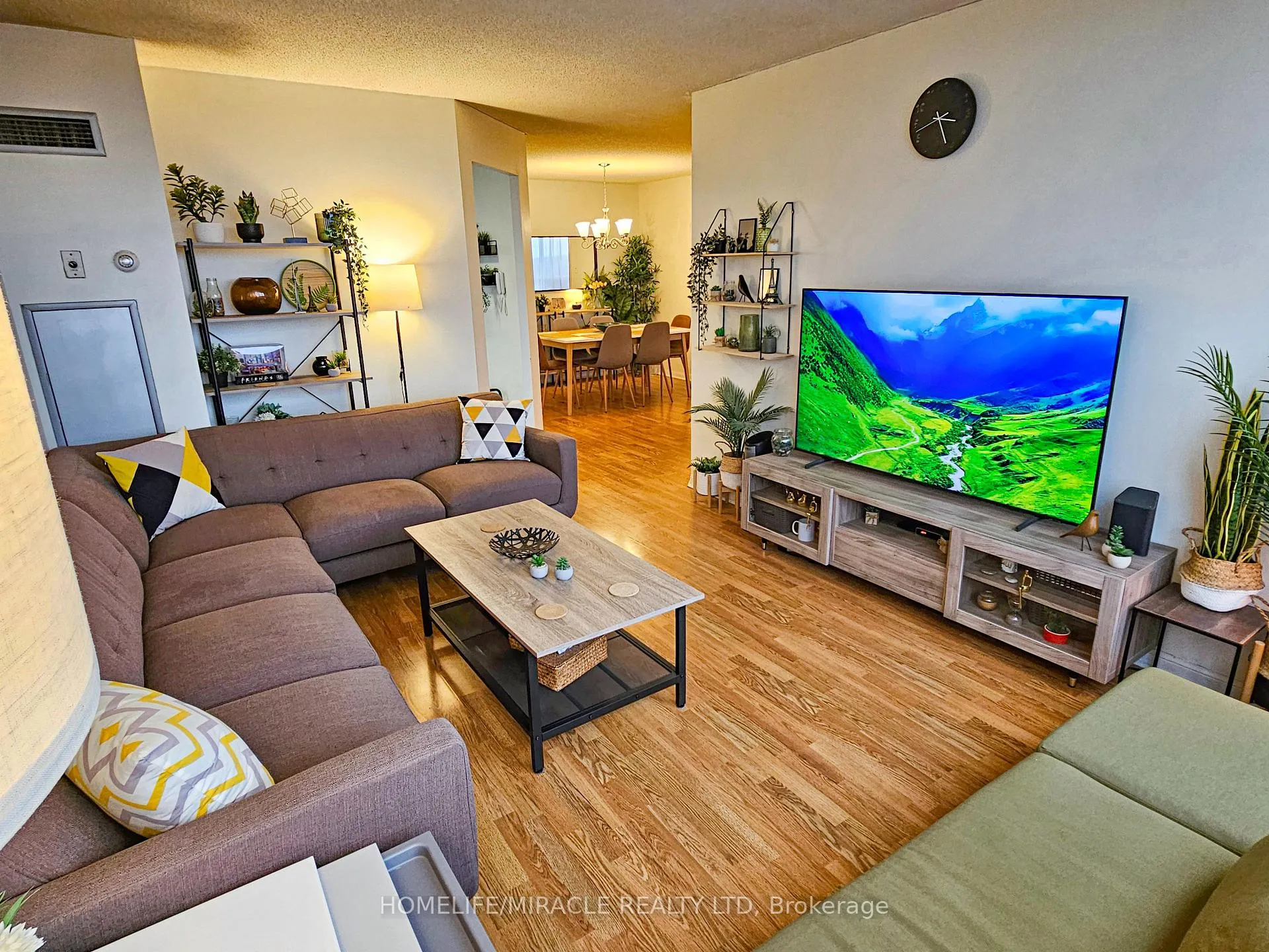 Front of Unit 1206, 12 Laurelcrest Street