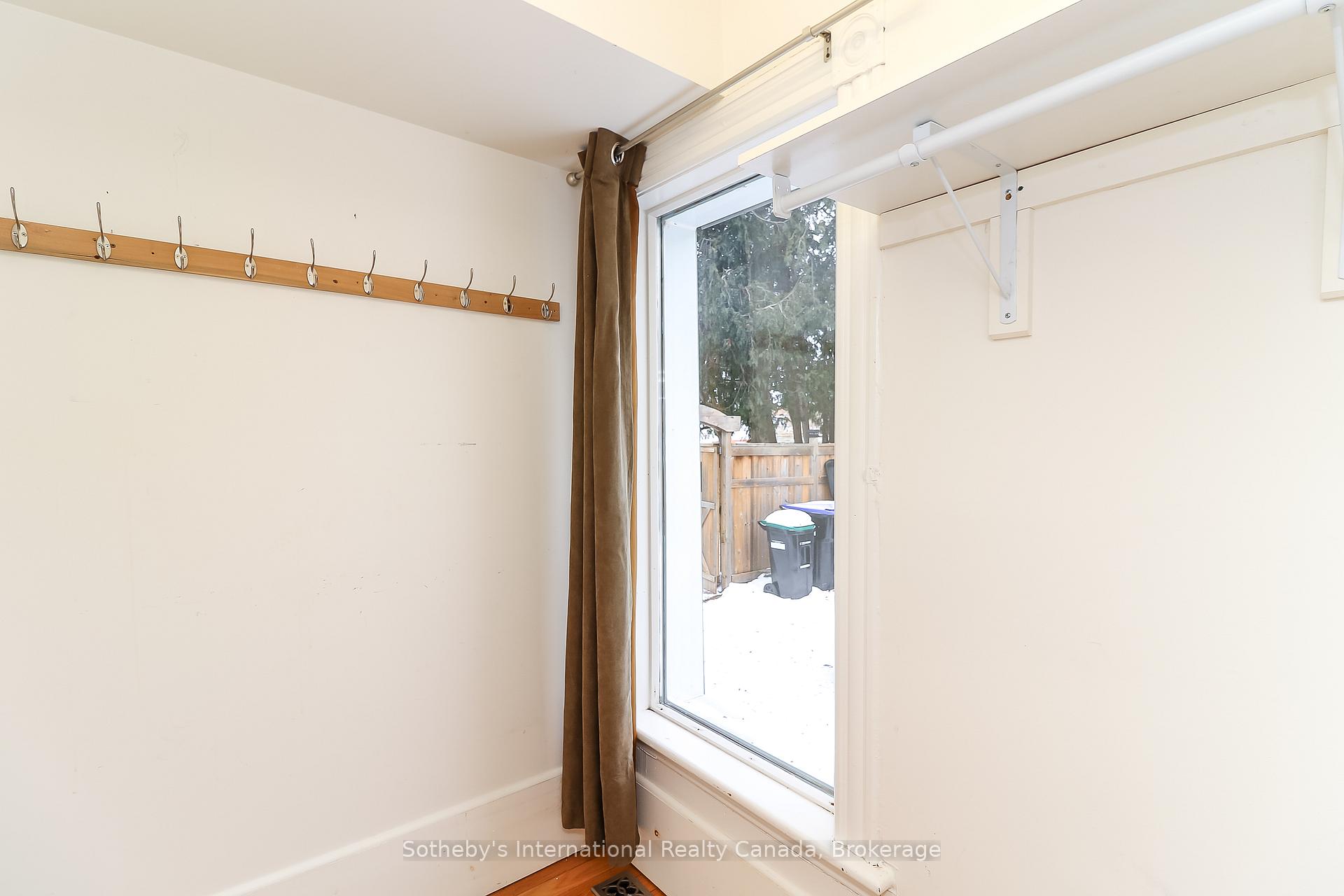 Photo 19 of Unit A, 58 Cedar Street, Collingwood — HOMEH