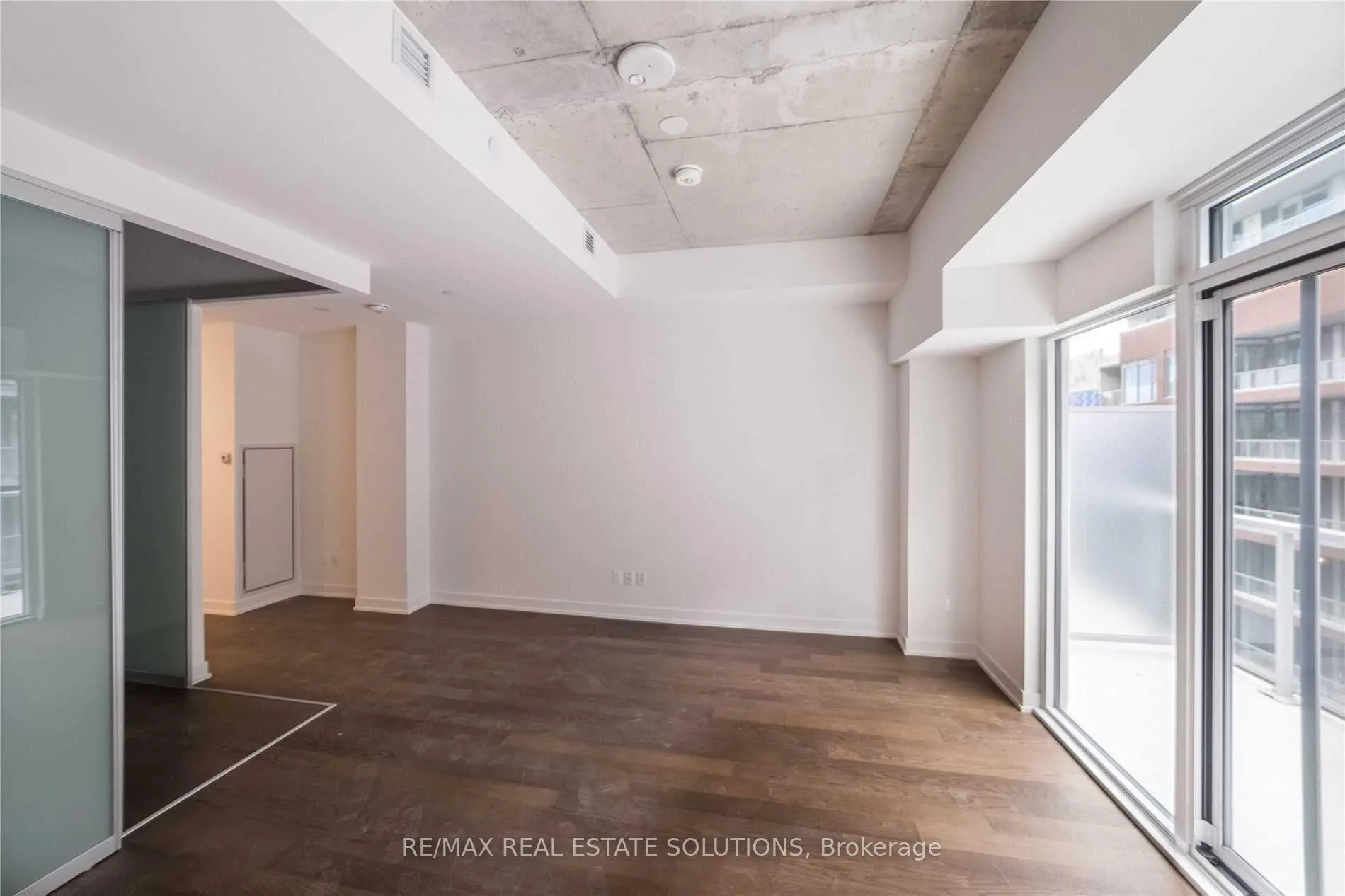Photo 4 of Unit 510, 15 Baseball Place, Toronto, South Riverdale — HOMEH