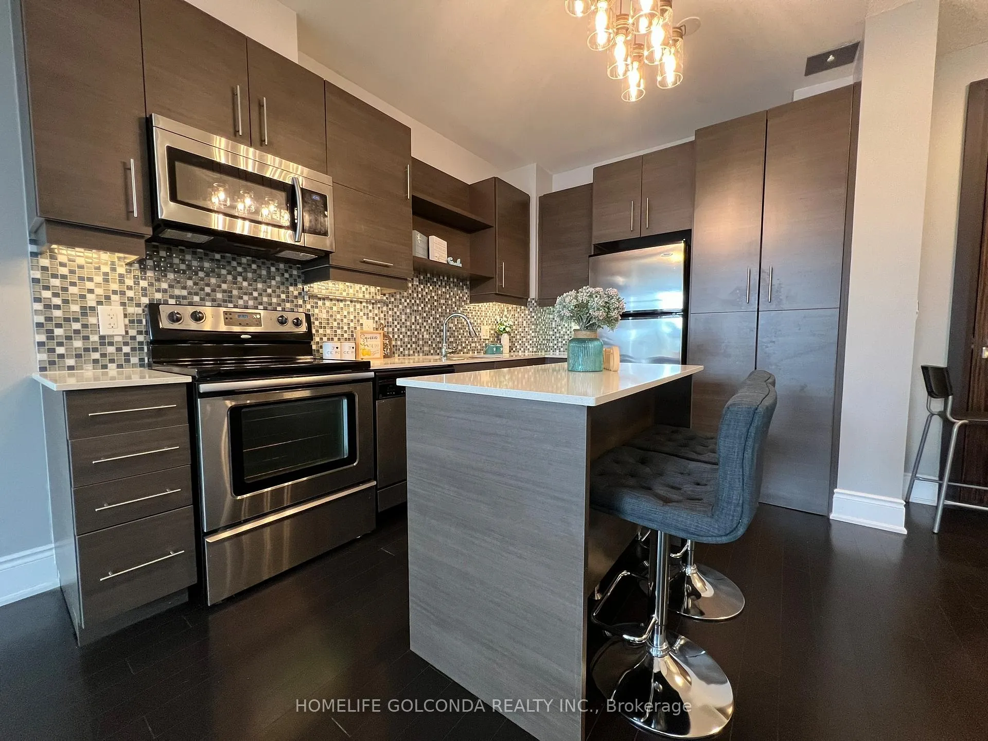 Photo 4 of Unit 112, 273 South Park Road, Markham, Commerce Valley — HOMEH