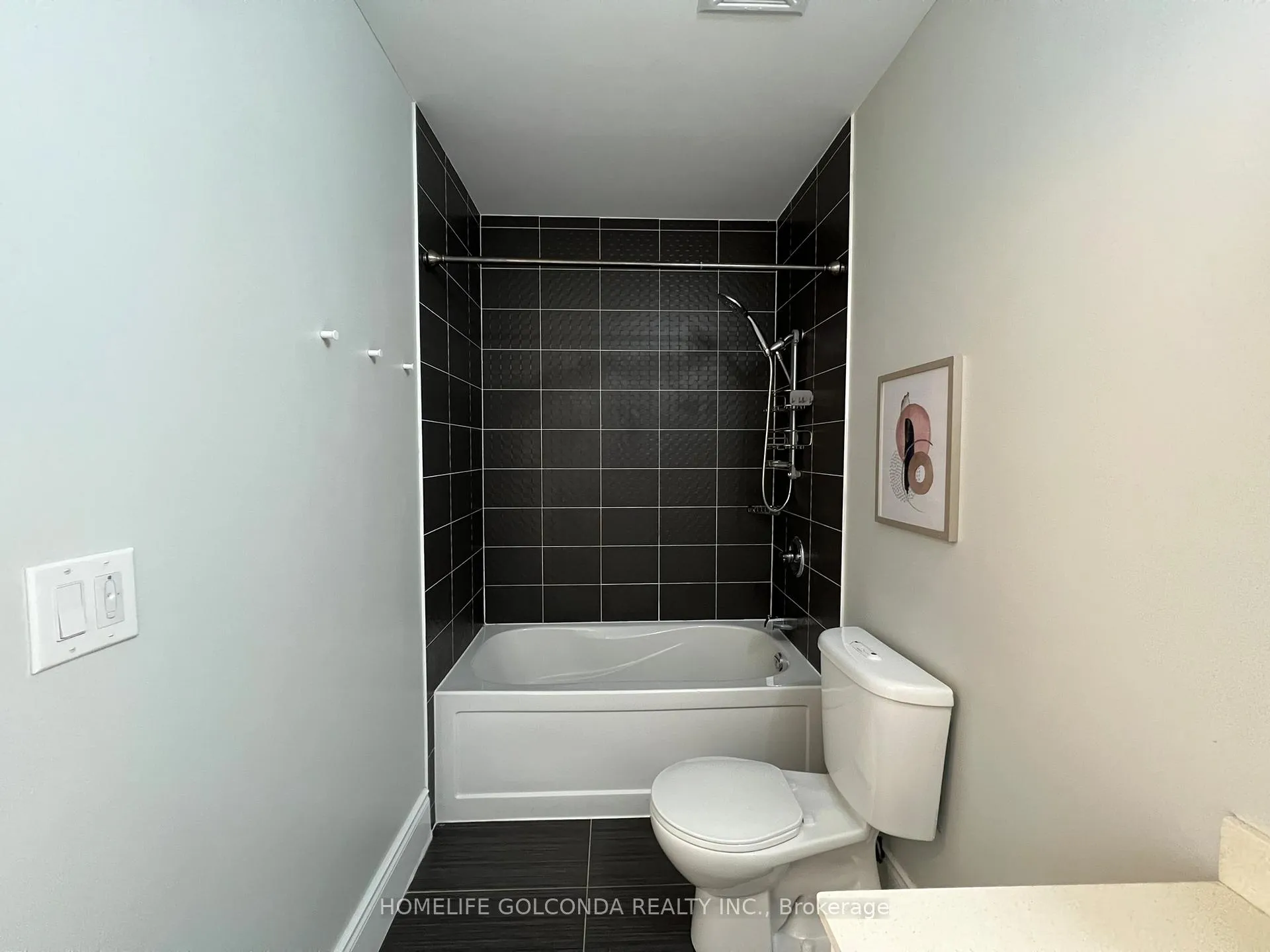 Photo 8 of Unit 112, 273 South Park Road, Markham, Commerce Valley — HOMEH