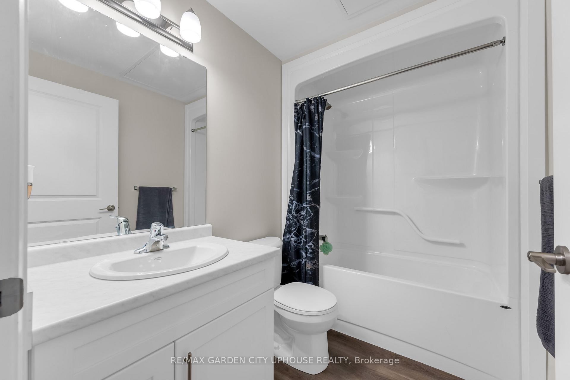 Photo 7 of Unit 408, 118 Summersides Boulevard, Pelham, Fonthill — HOMEH