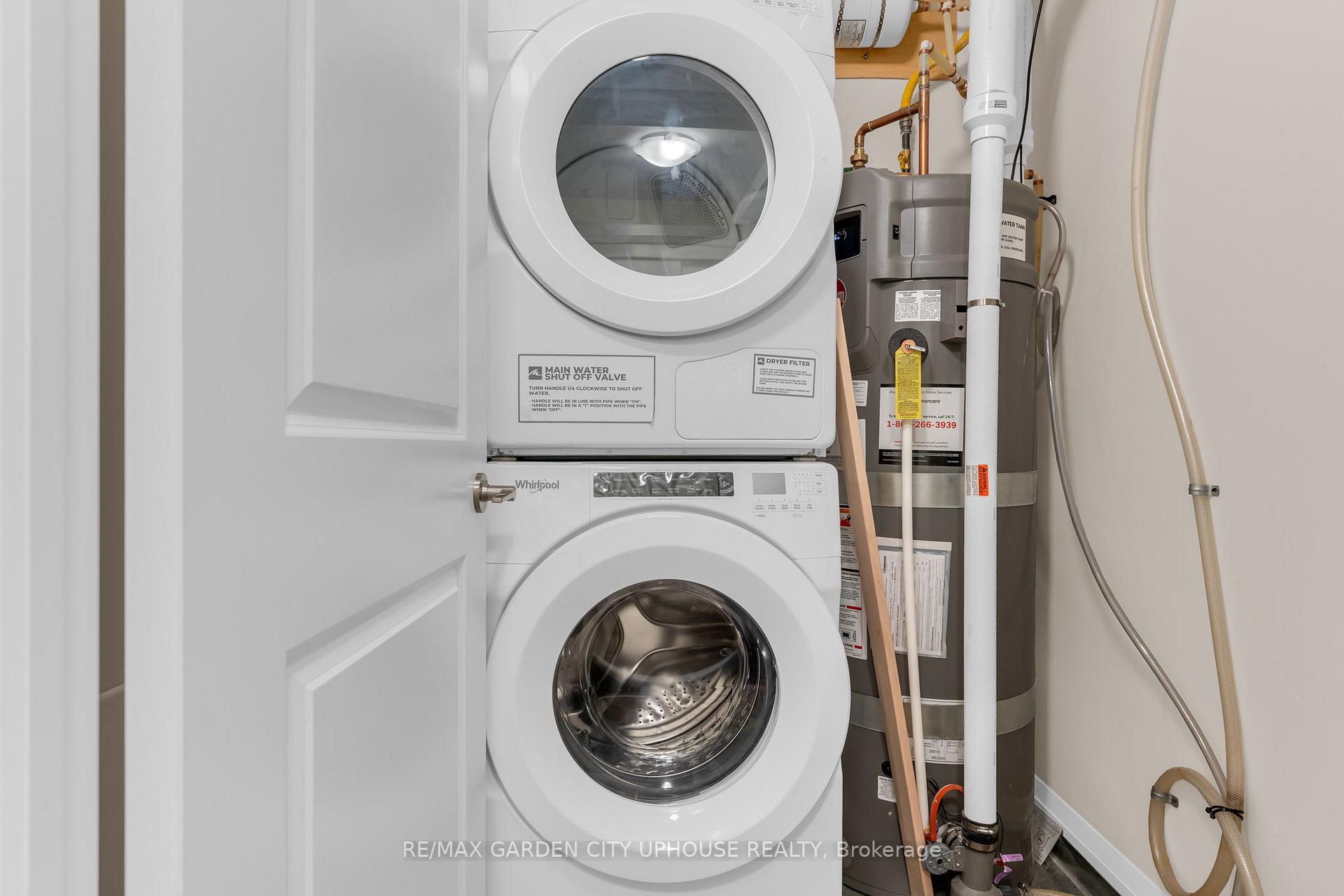 Photo 8 of Unit 408, 118 Summersides Boulevard, Pelham, Fonthill — HOMEH