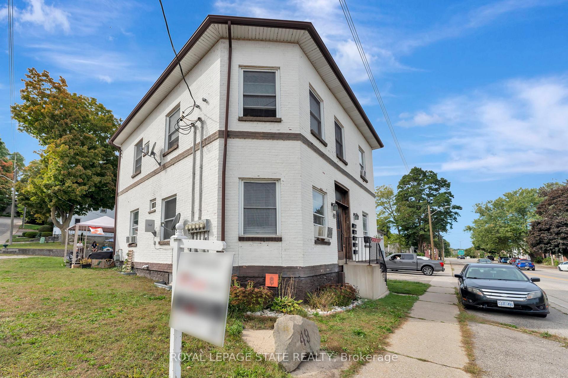 Photo 4 of 49 Dumfries Street, Brant, Paris — HOMEH