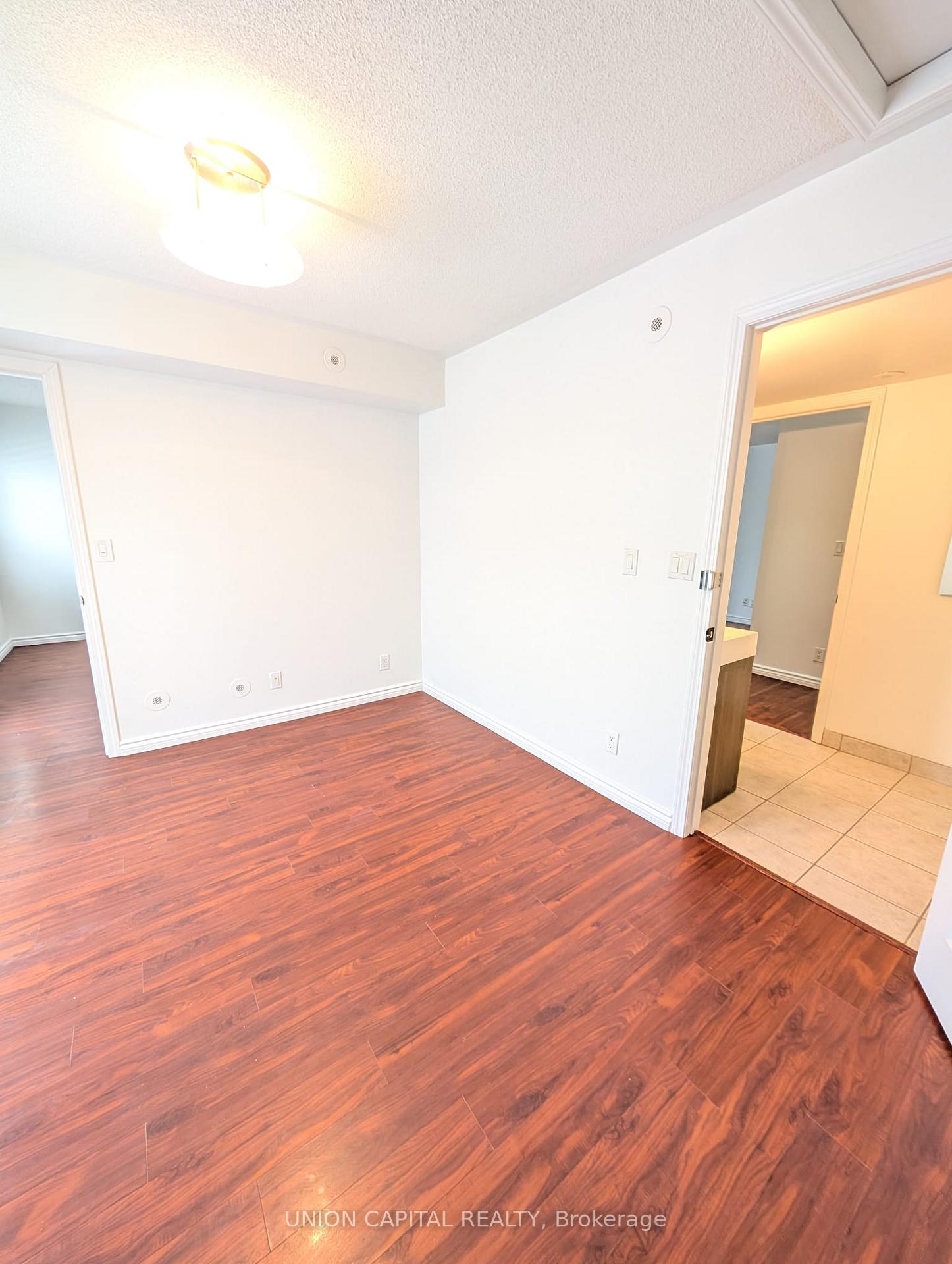 Photo 14 of Unit 2, 105 Sunrise Drive, Markham, Milliken Mills East — HOMEH