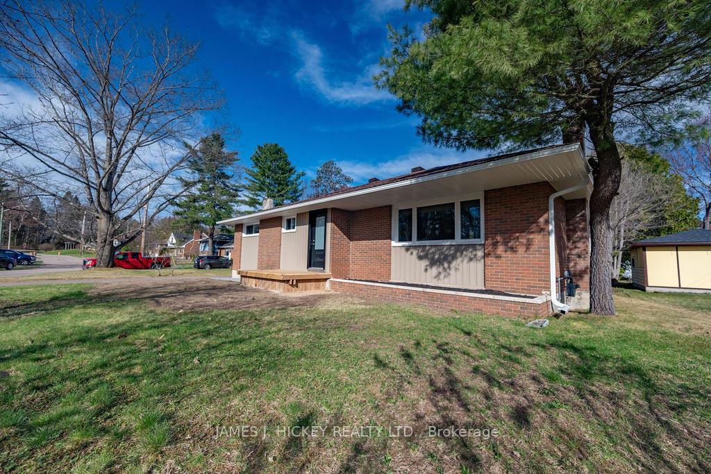 Photo 26 of 101 Birch Street, Deep River — HOMEH