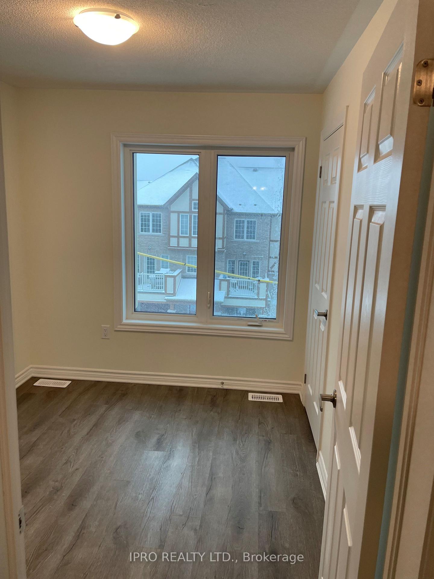 Photo 11 of Unit 104, 1034 Reflection Place, Pickering, Rural Pickering — HOMEH