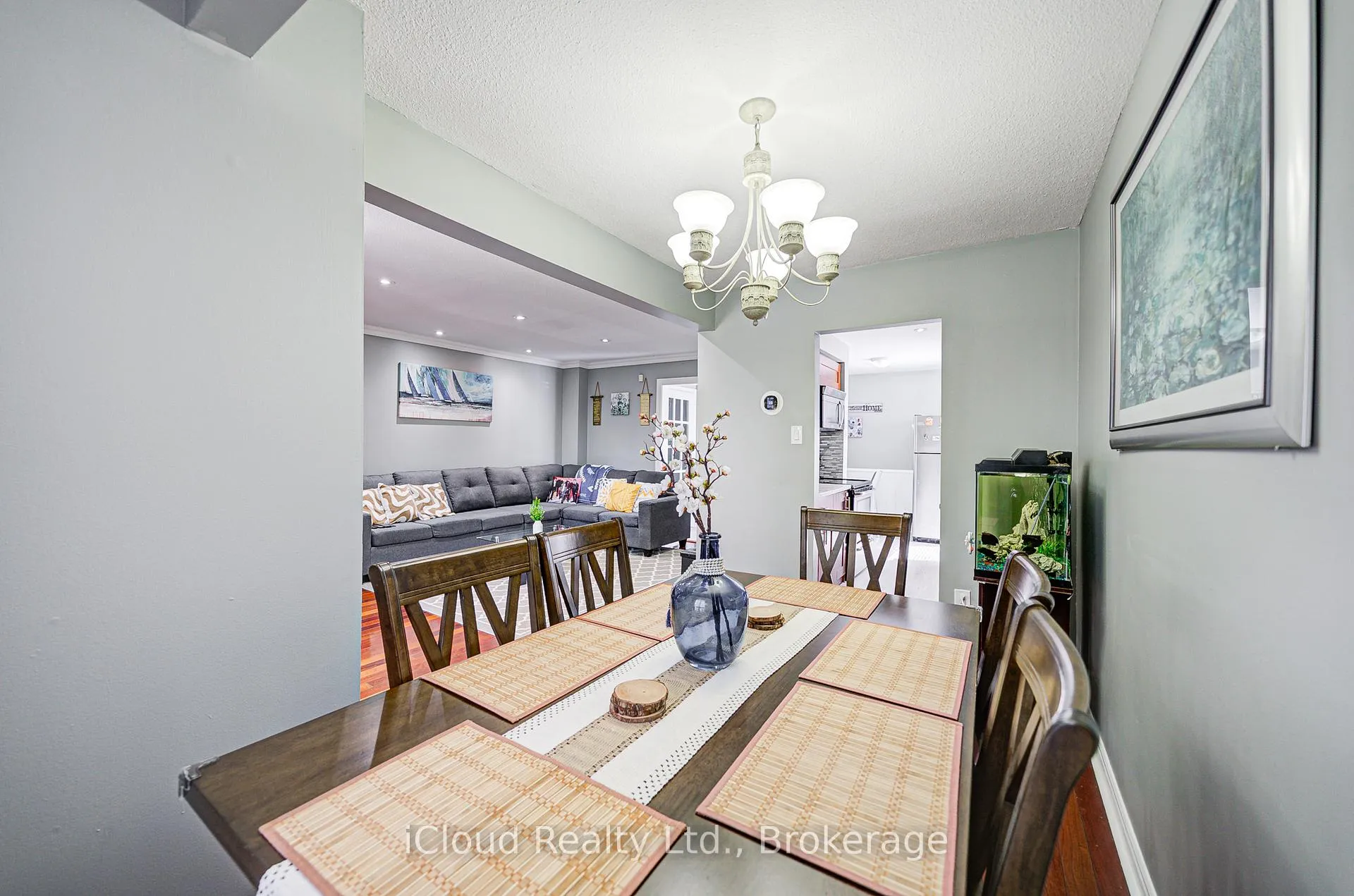Photo 10 of 5 Gloucester Place, Brampton, Northgate — HOMEH
