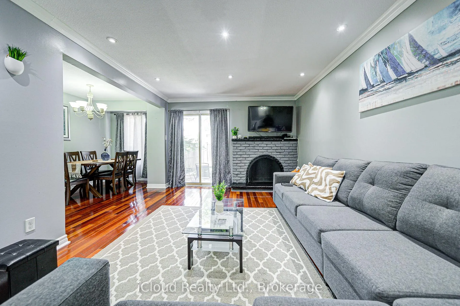 Photo 12 of 5 Gloucester Place, Brampton, Northgate — HOMEH