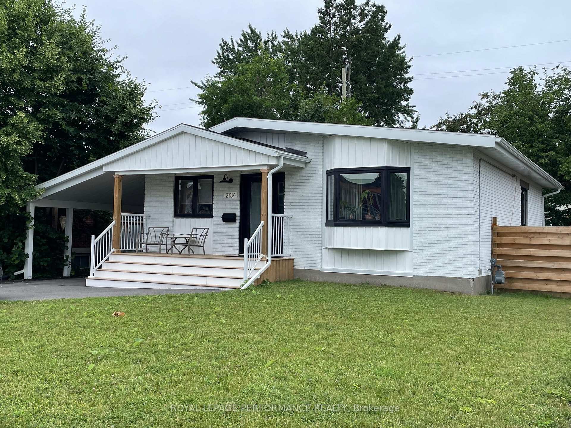 Photo 1 of 2134 Arch Street, Ottawa, Elmvale Acres — HOMEH