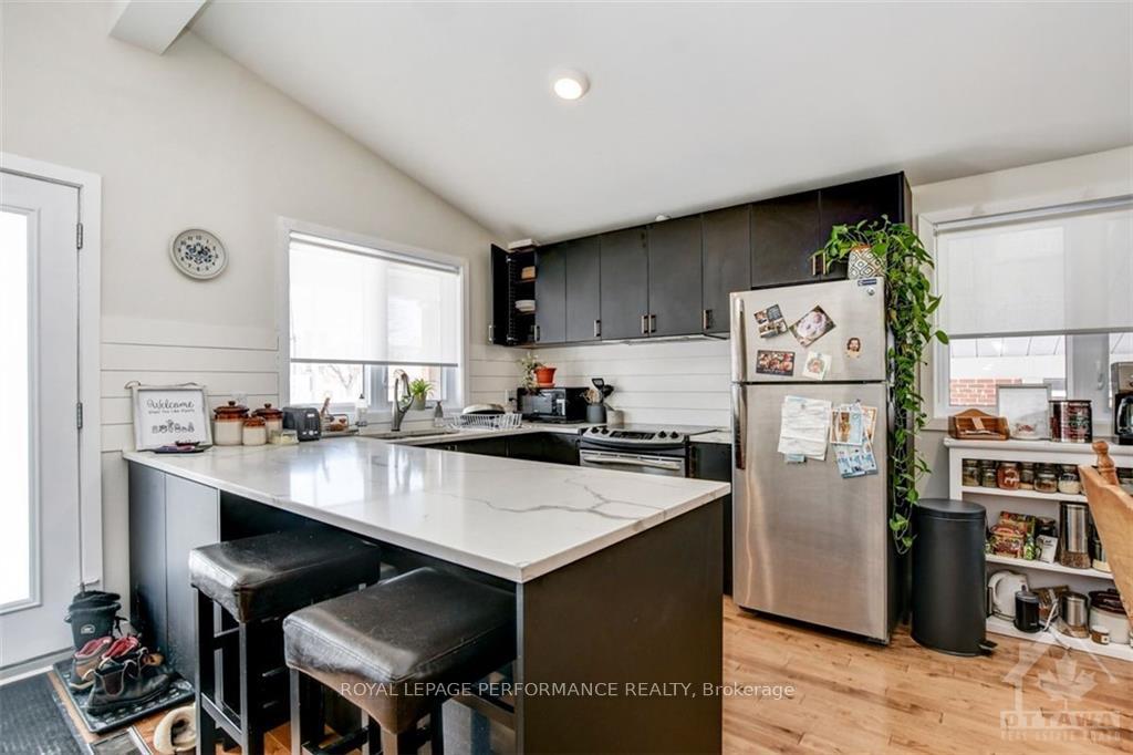 Photo 9 of 2134 Arch Street, Ottawa, Elmvale Acres — HOMEH