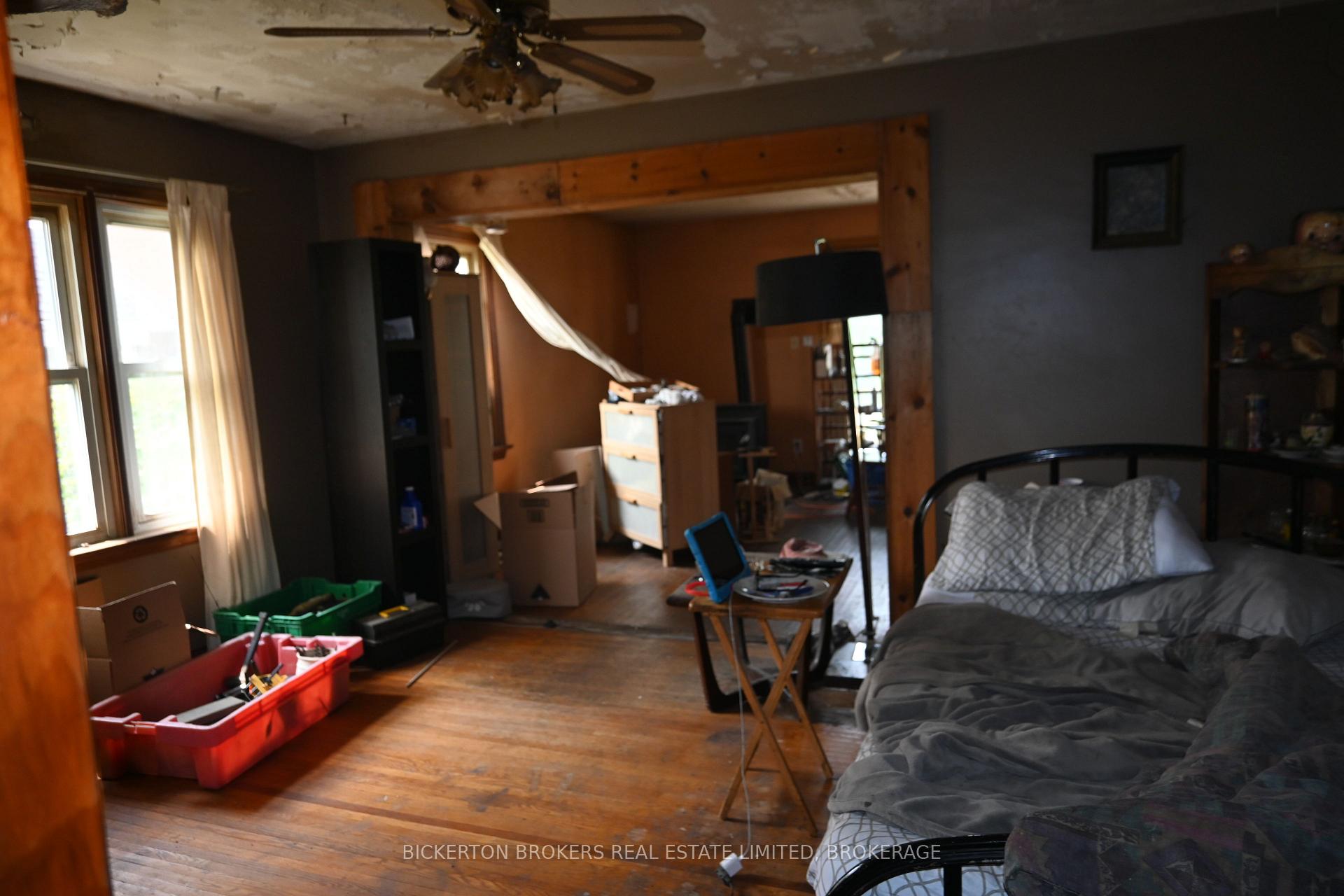 Photo 8 of 176 John Street, Gananoque — HOMEH
