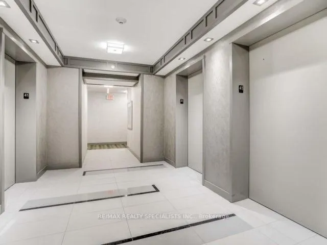 Photo 12 of Unit 4208, 56 Annie Craig Drive, Etobicoke, Mimico — HOMEH