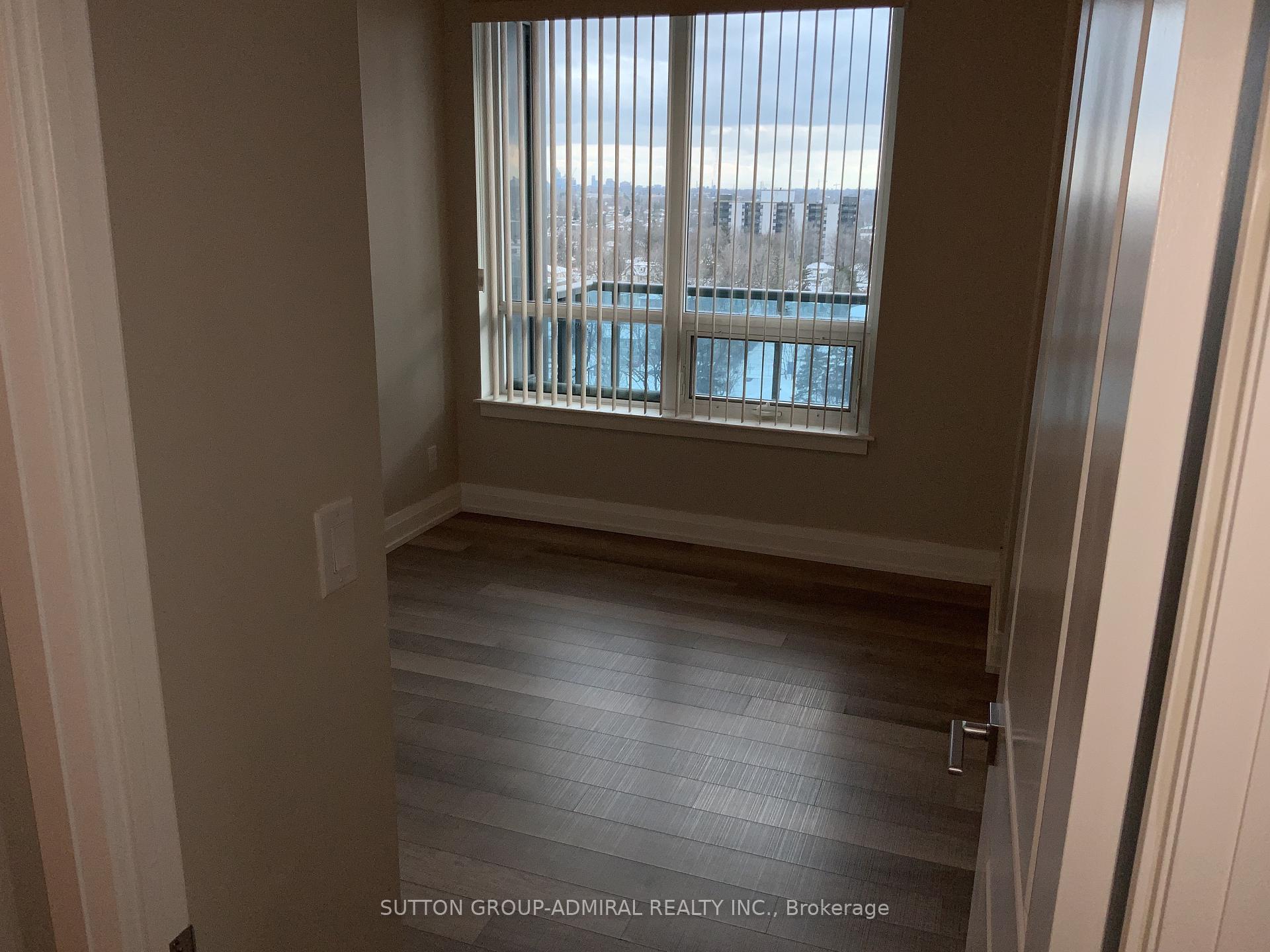 Photo 8 of Unit 1009, 7165 Yonge Street, Markham, Thornhill — HOMEH